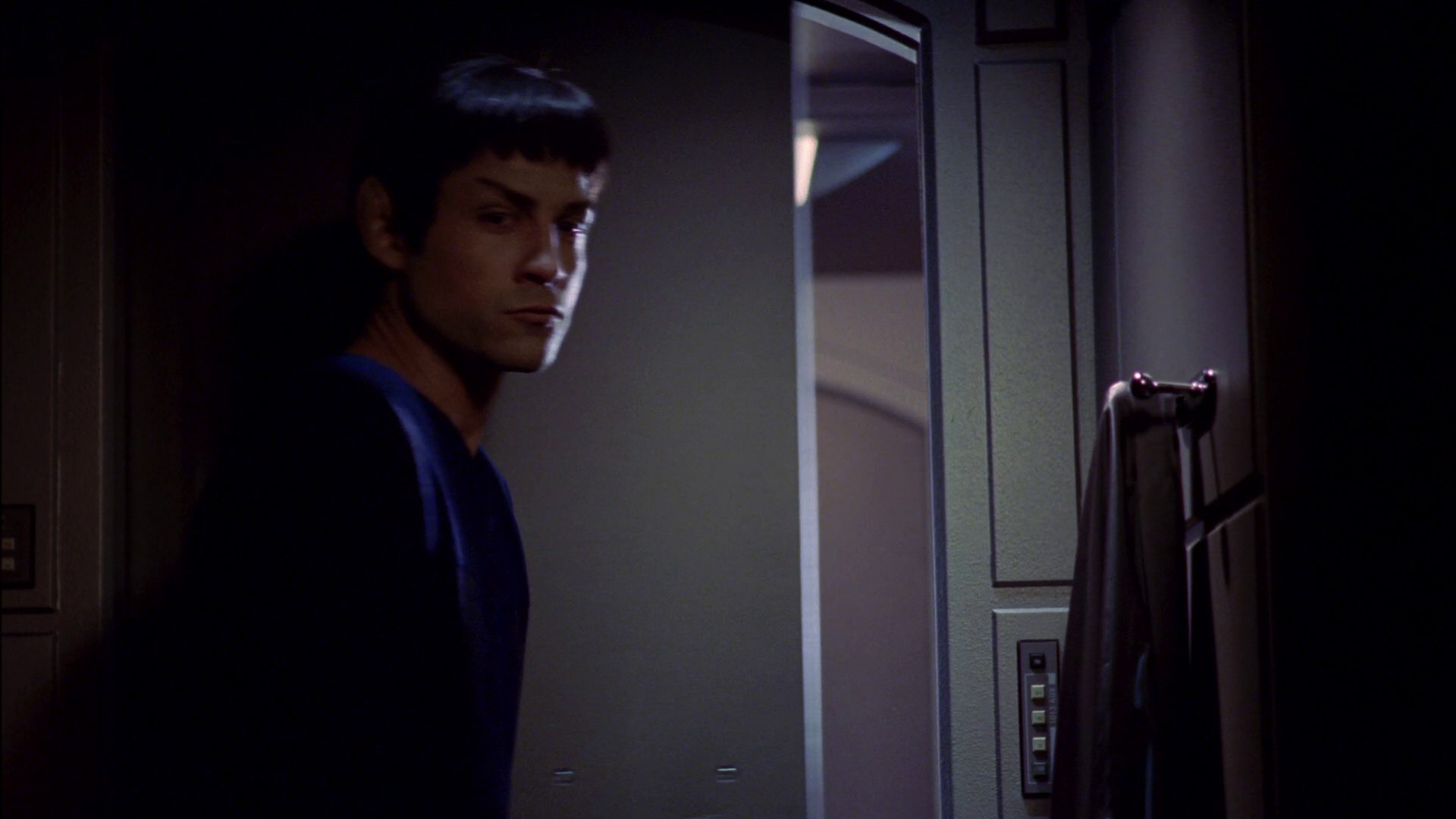 extant_StarTrek_ENT_1x17-Fusion_2858.jpg