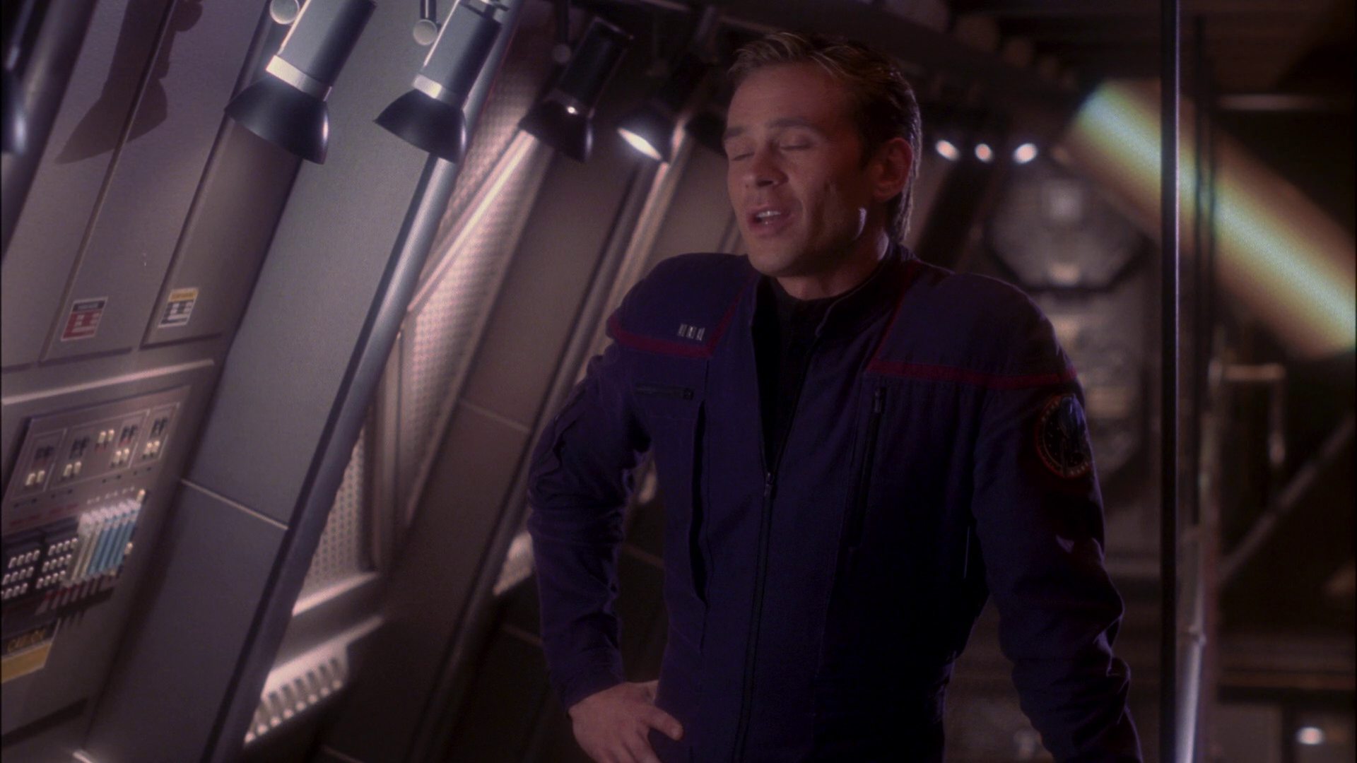extant_StarTrek_ENT_1x17-Fusion_3029.jpg