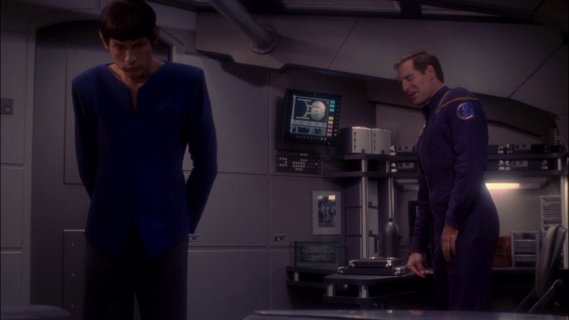 extant_StarTrek_ENT_1x17-Fusion_3160.jpg
