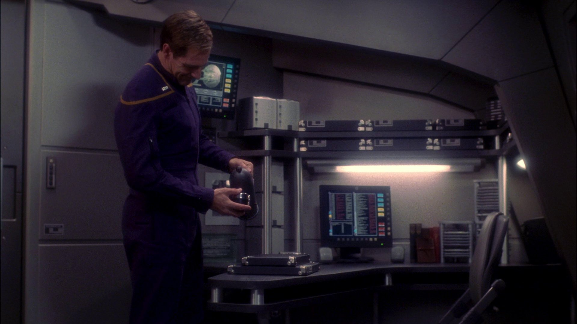extant_StarTrek_ENT_1x17-Fusion_3196.jpg