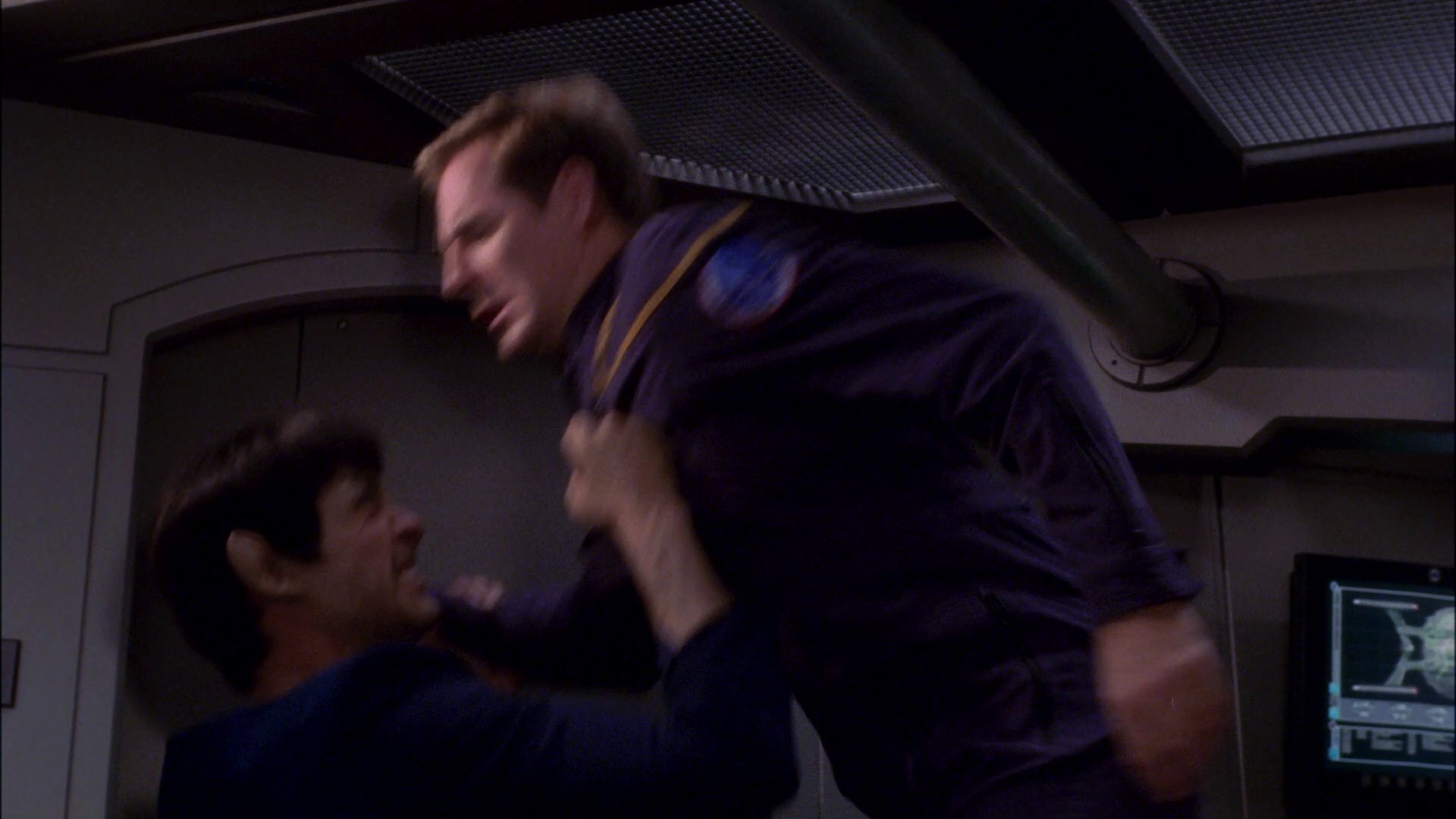 extant_StarTrek_ENT_1x17-Fusion_3381.jpg