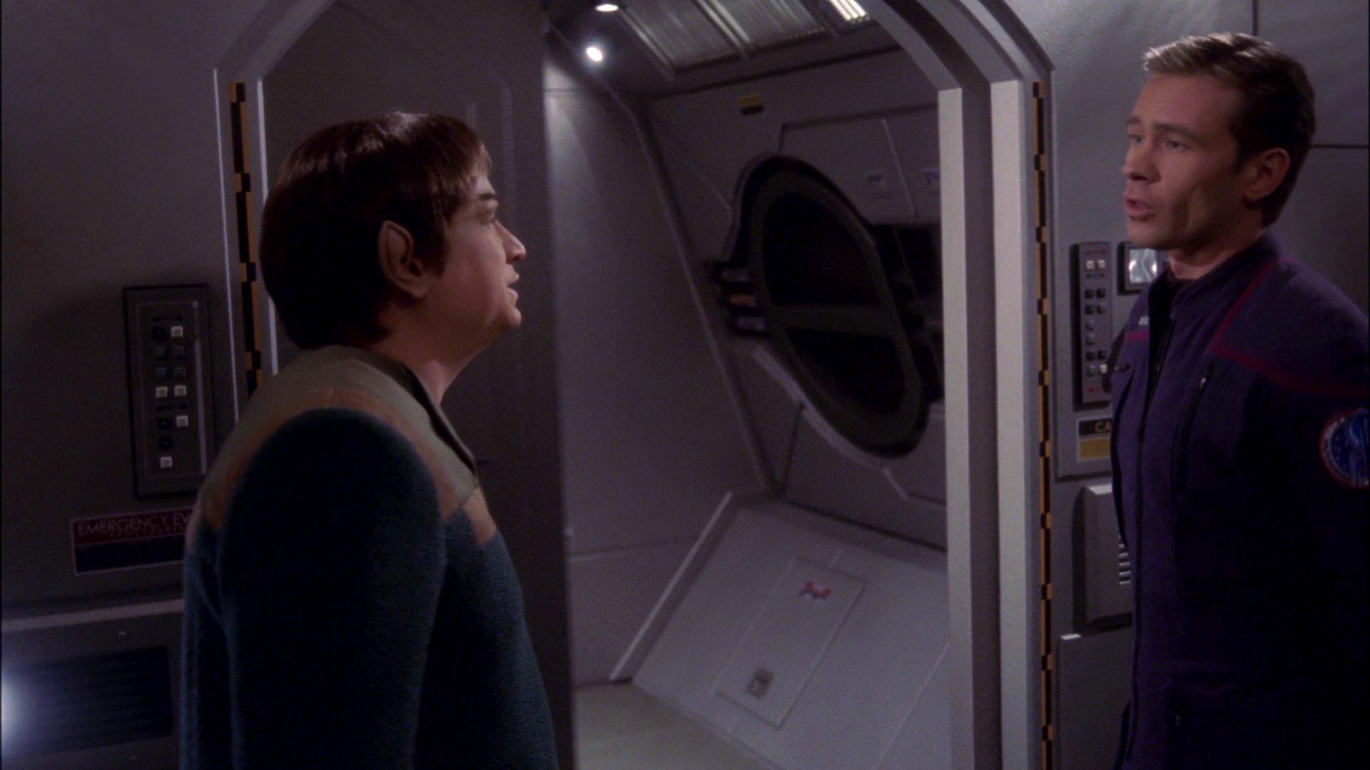 extant_StarTrek_ENT_1x17-Fusion_3443.jpg