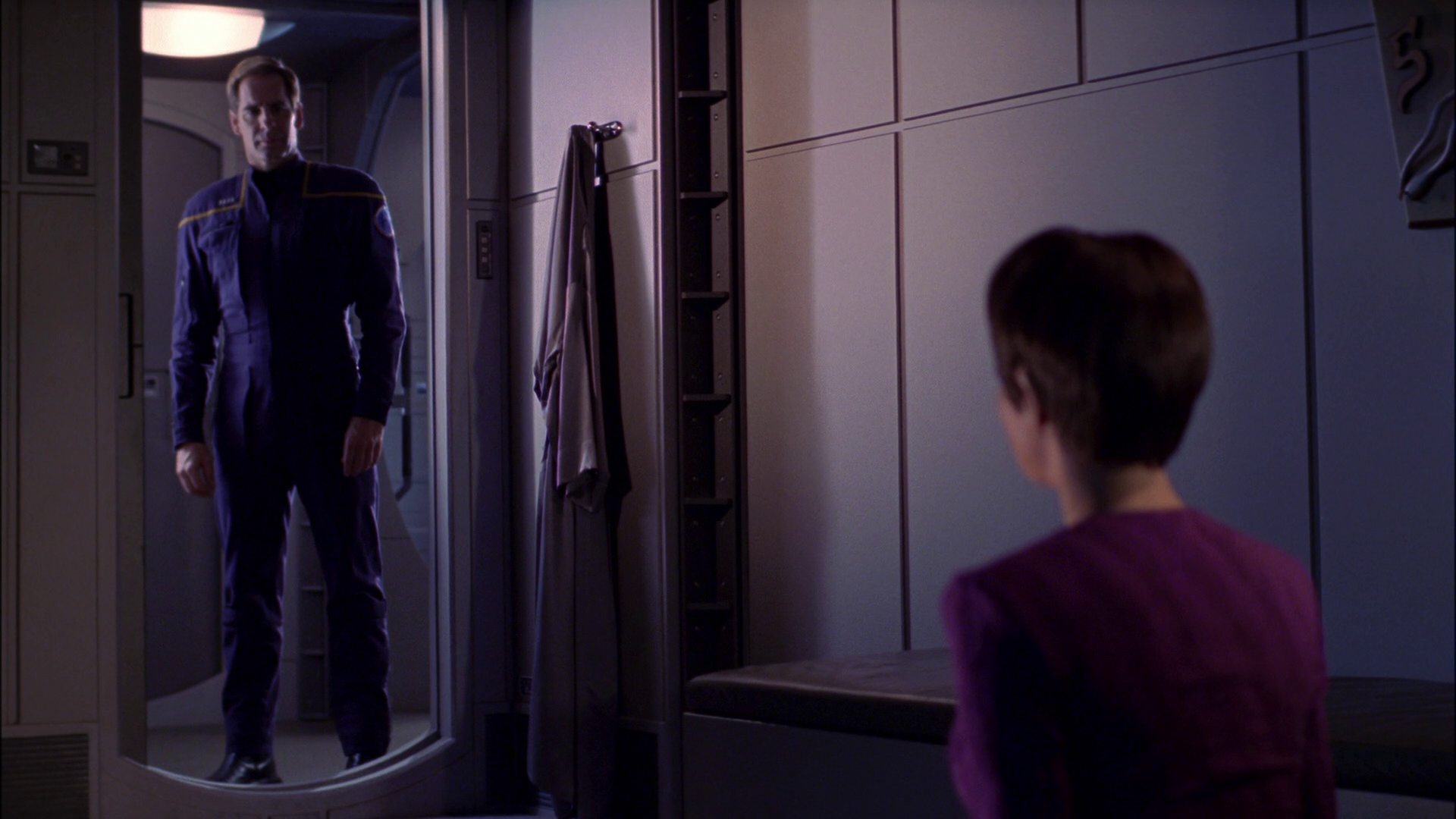 extant_StarTrek_ENT_1x17-Fusion_3533.jpg