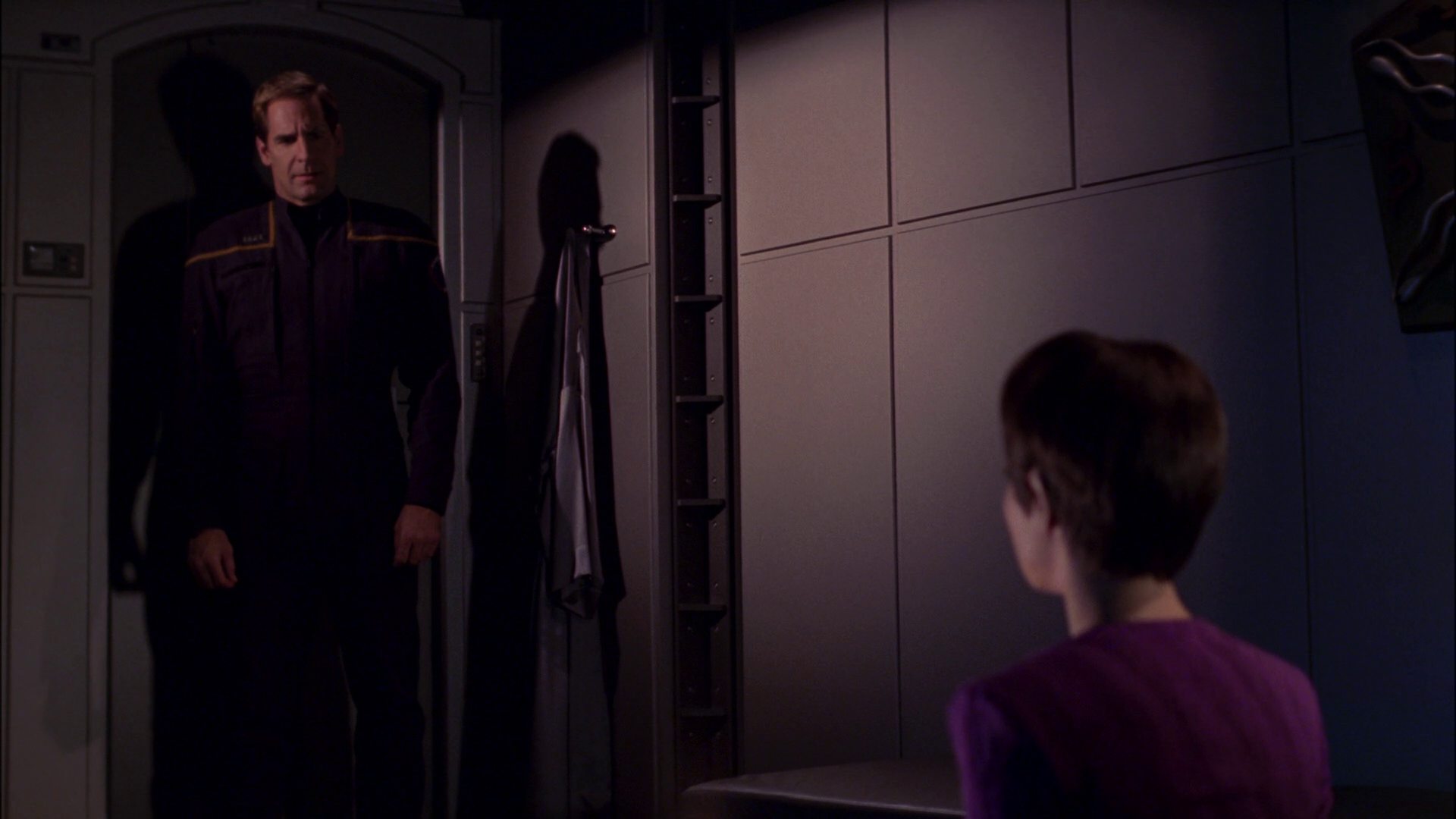 extant_StarTrek_ENT_1x17-Fusion_3542.jpg