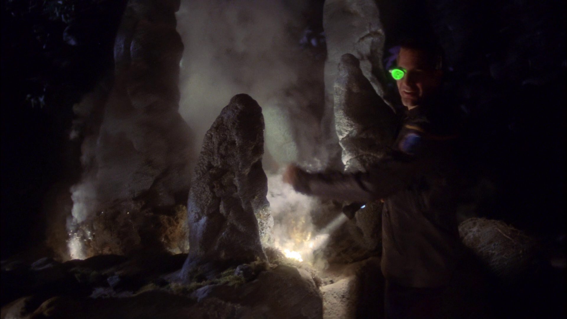 extant_StarTrek_ENT_1x18-RoguePlanet_1577.jpg