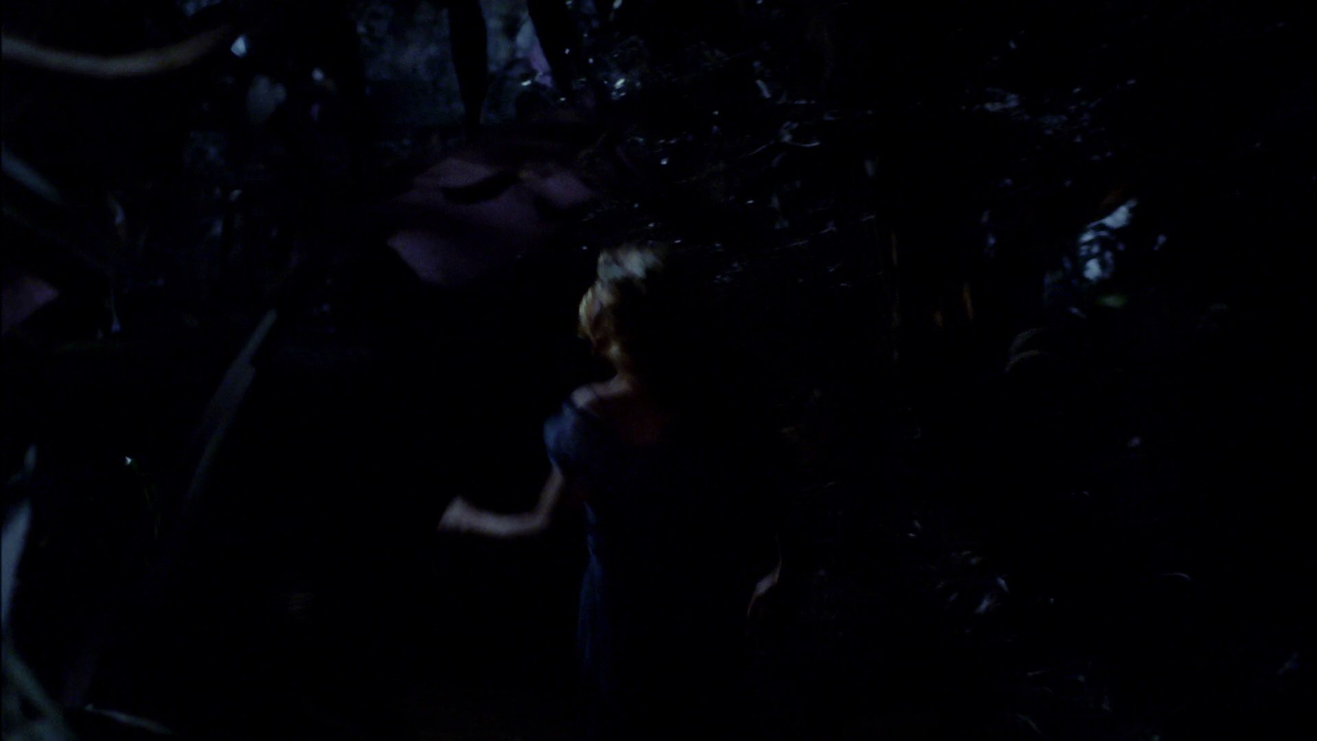 extant_StarTrek_ENT_1x18-RoguePlanet_1871.jpg
