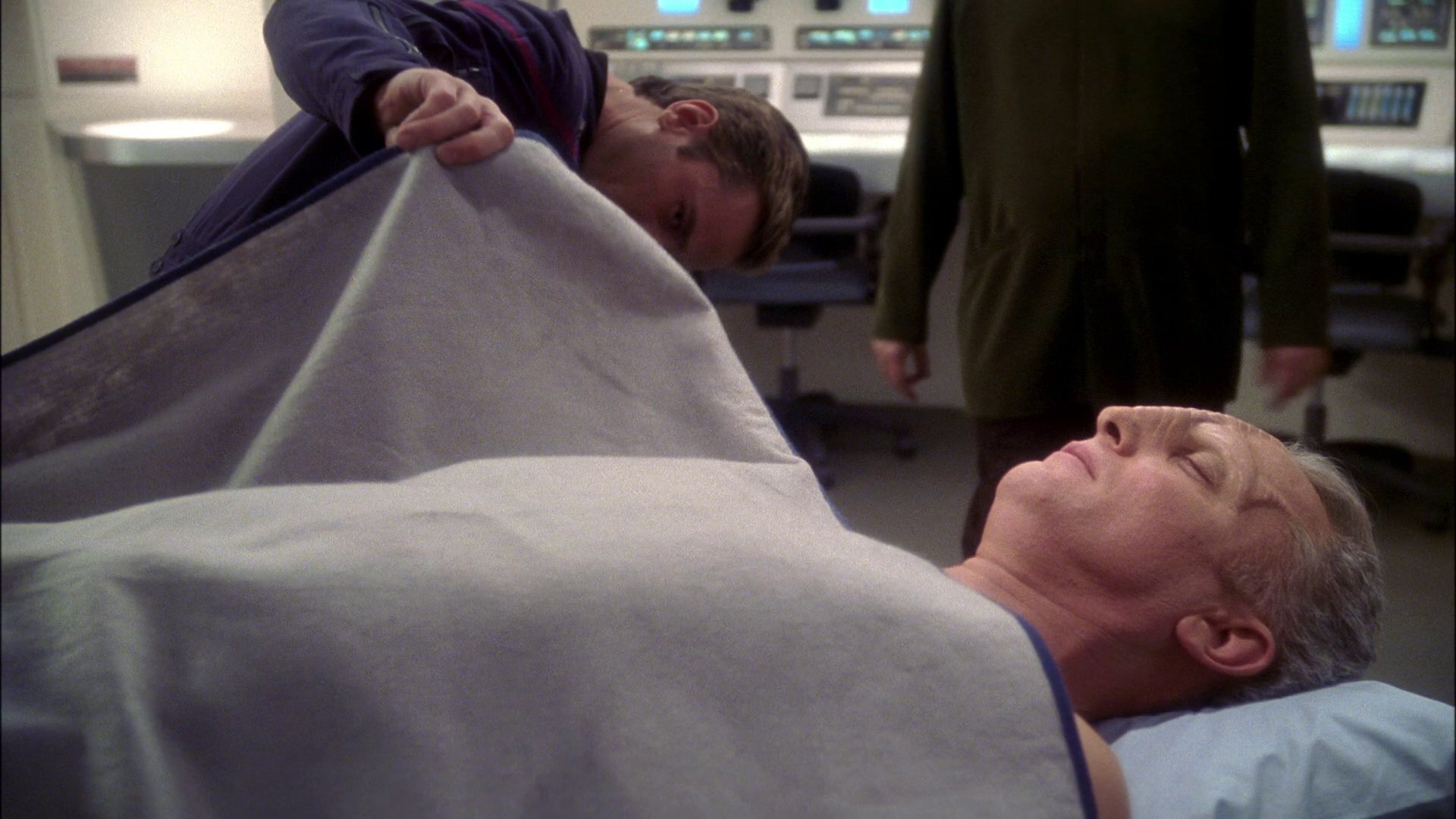 extant_StarTrek_ENT_1x18-RoguePlanet_2392.jpg