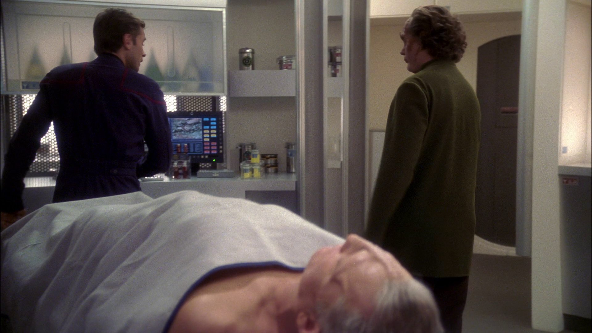 extant_StarTrek_ENT_1x18-RoguePlanet_2430.jpg