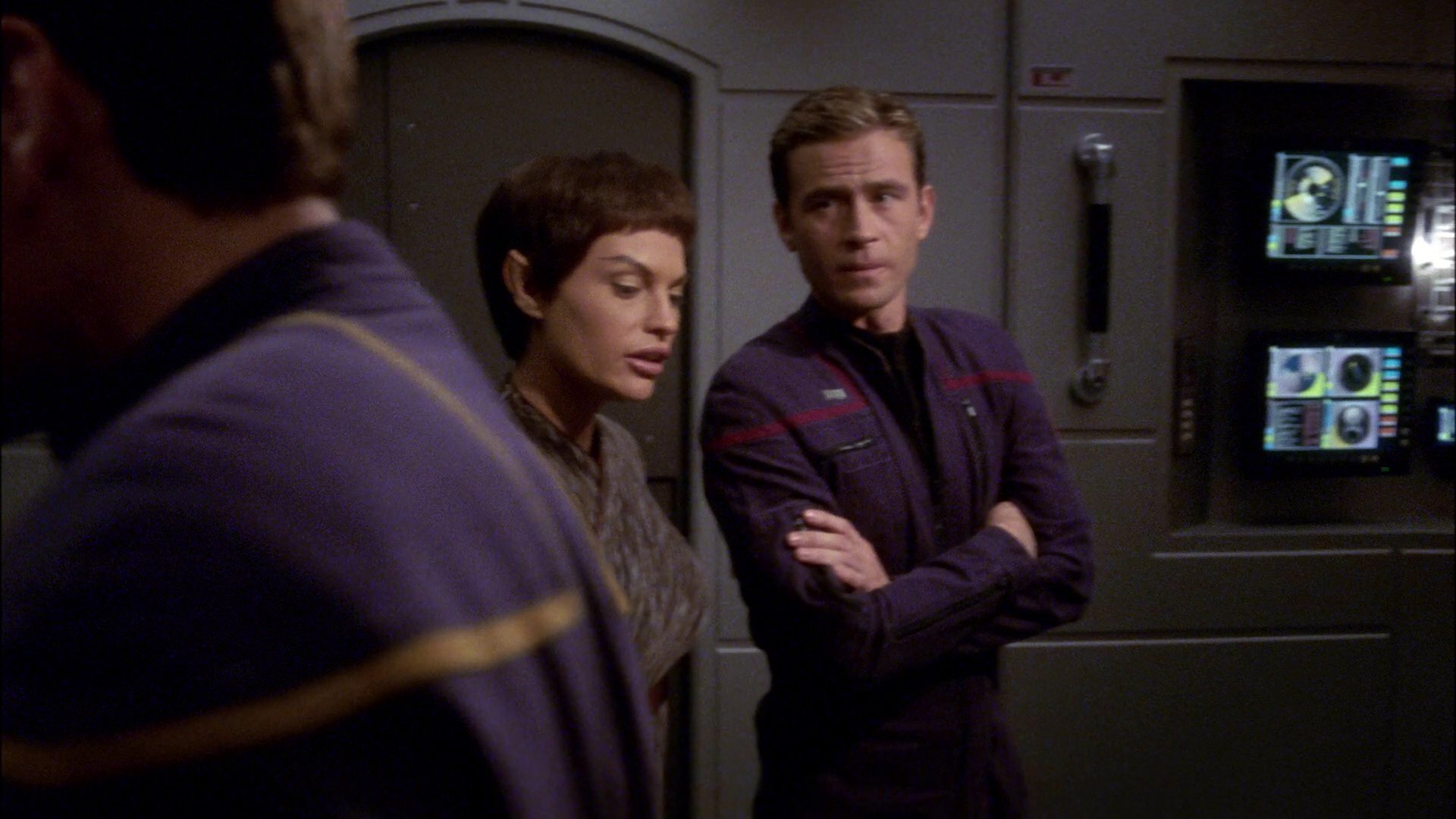 extant_StarTrek_ENT_1x18-RoguePlanet_3056.jpg
