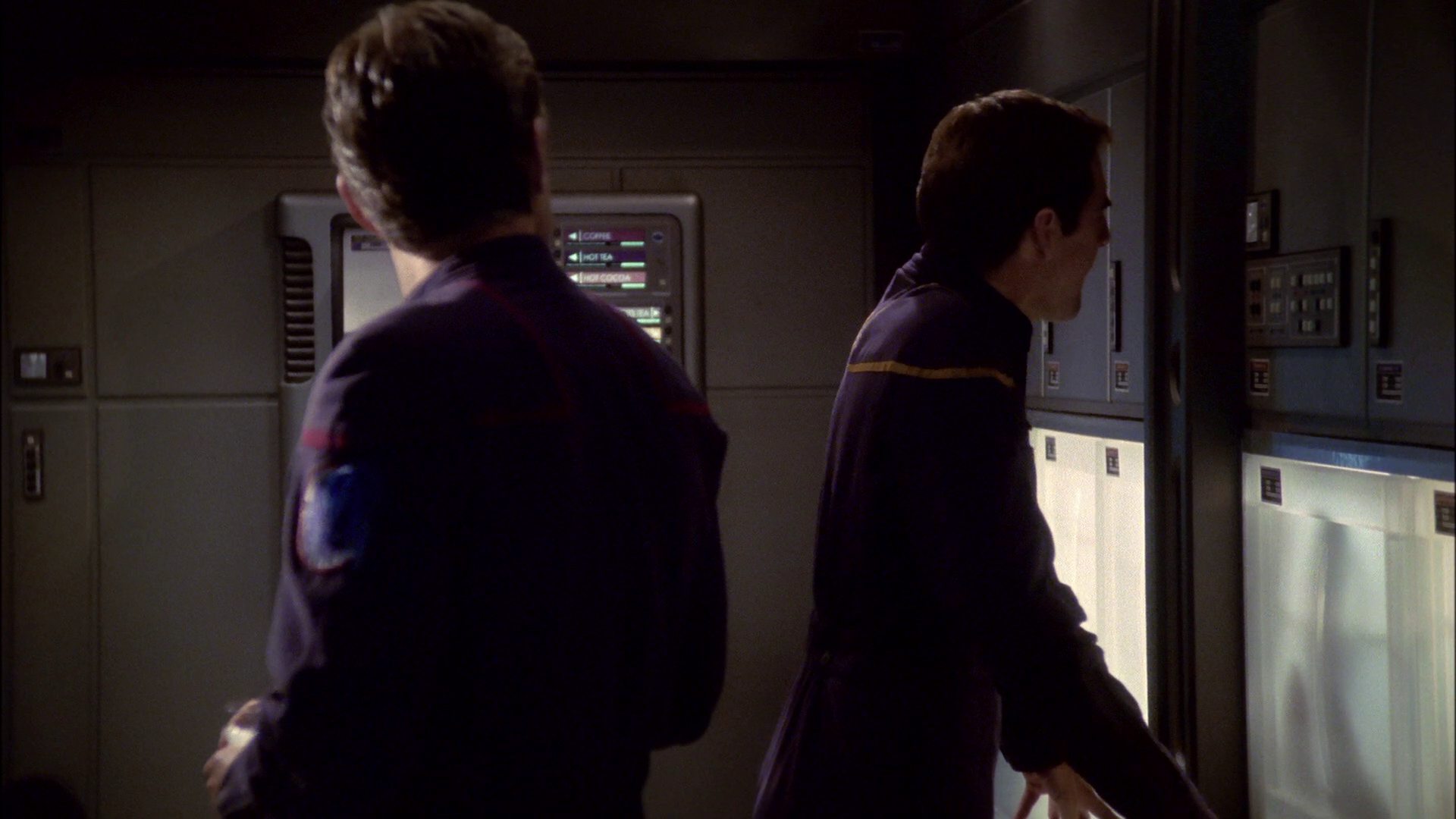 extant_StarTrek_ENT_1x18-RoguePlanet_3288.jpg
