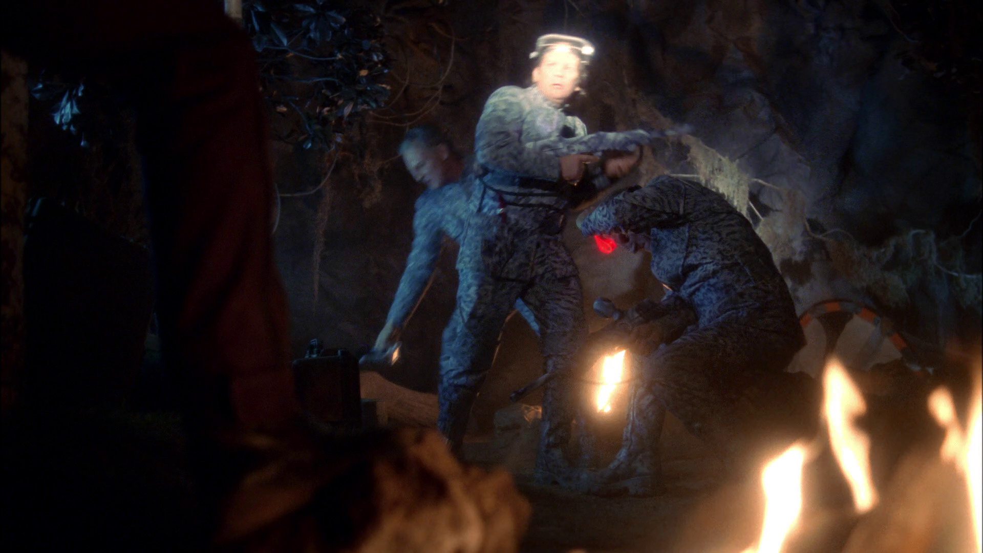extant_StarTrek_ENT_1x18-RoguePlanet_3449.jpg