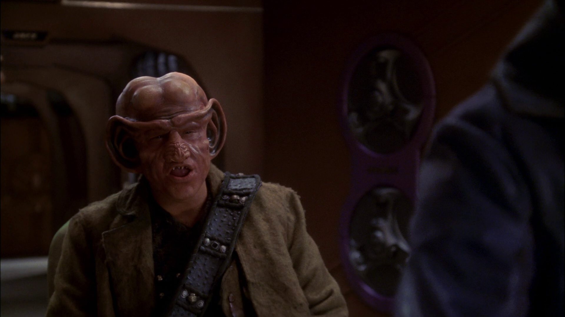 extant_StarTrek_ENT_1x19-Acquisition_0032.jpg