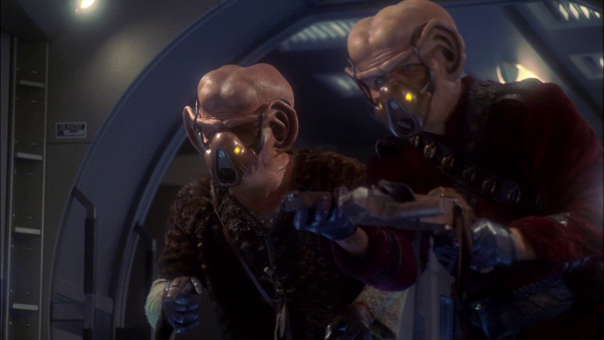 extant_StarTrek_ENT_1x19-Acquisition_0217.jpg