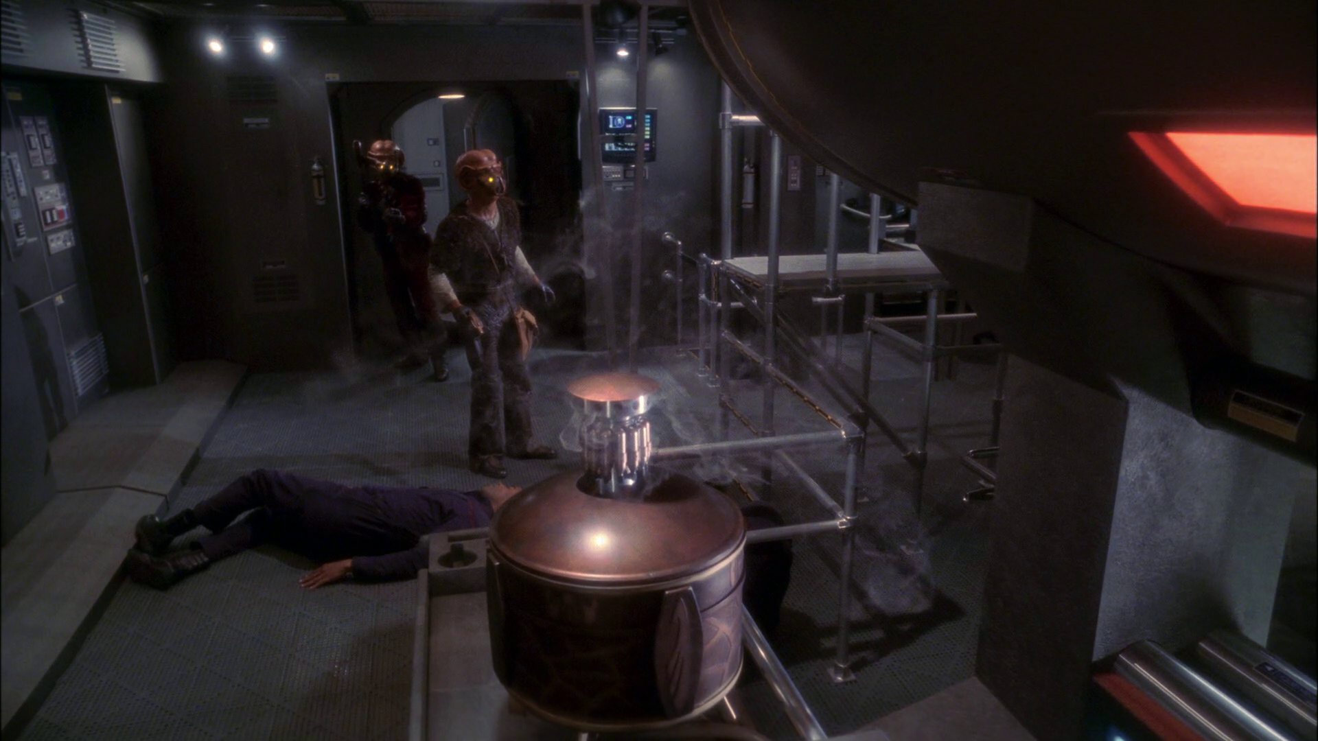 extant_StarTrek_ENT_1x19-Acquisition_0299.jpg