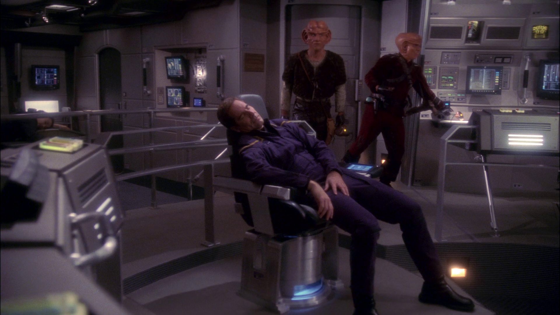 extant_StarTrek_ENT_1x19-Acquisition_0414.jpg