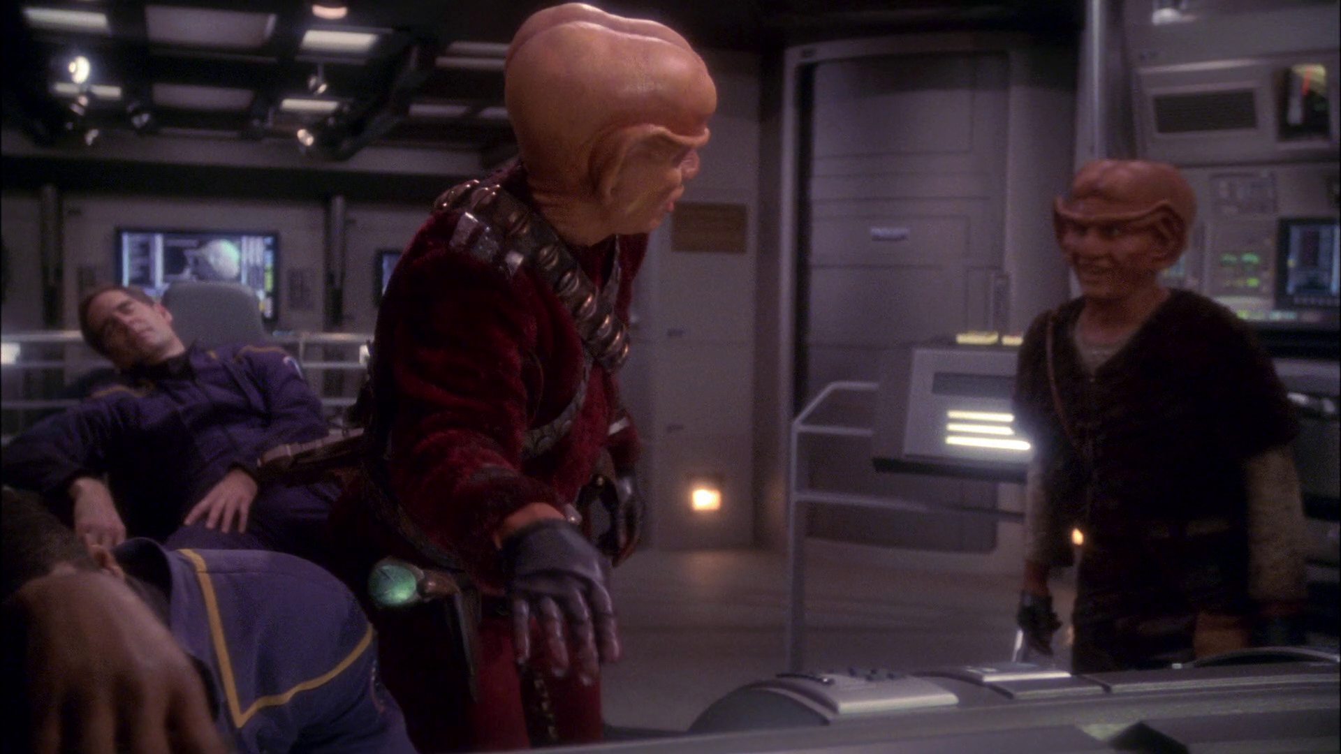 extant_StarTrek_ENT_1x19-Acquisition_0436.jpg