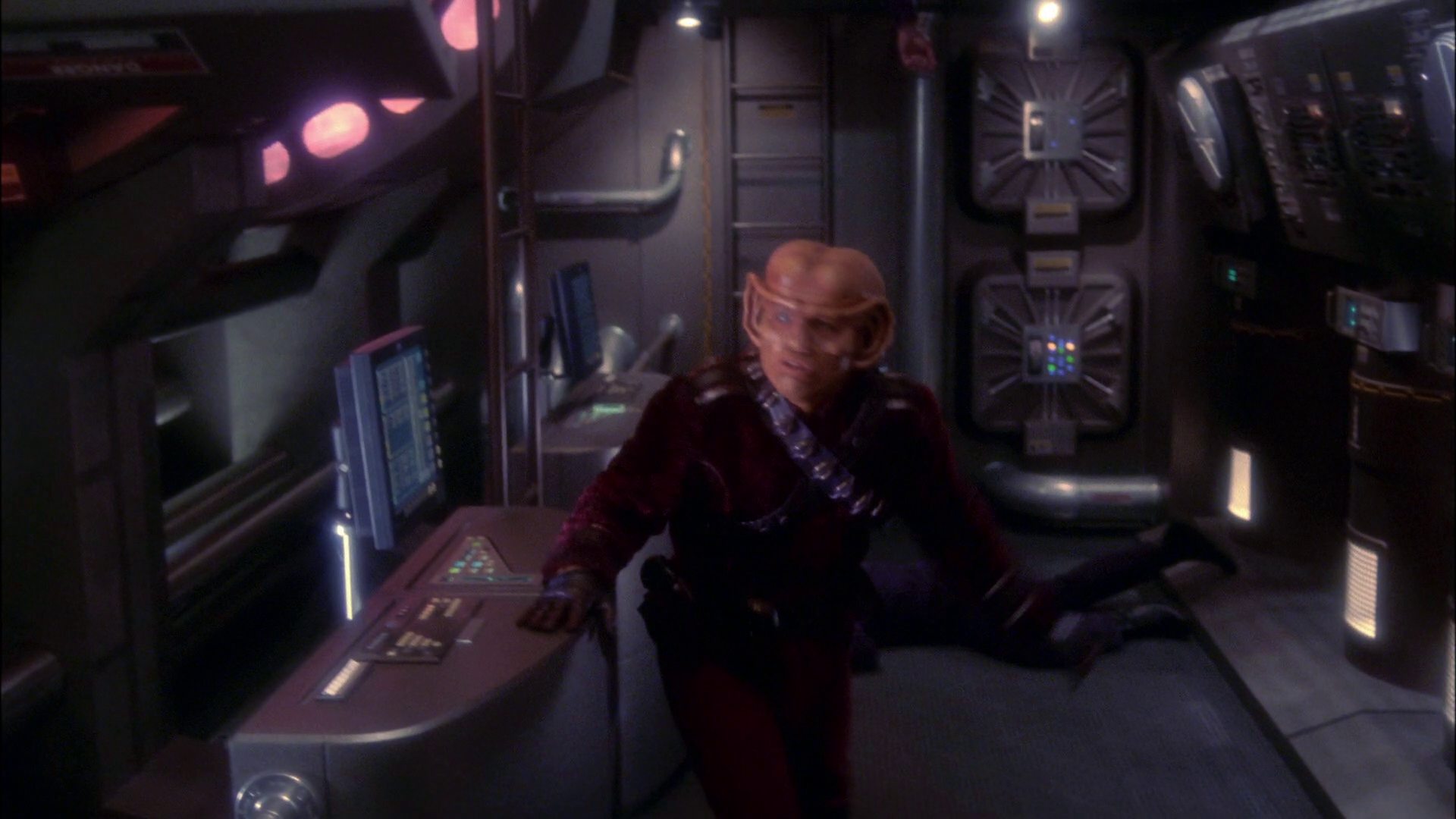 extant_StarTrek_ENT_1x19-Acquisition_0775.jpg