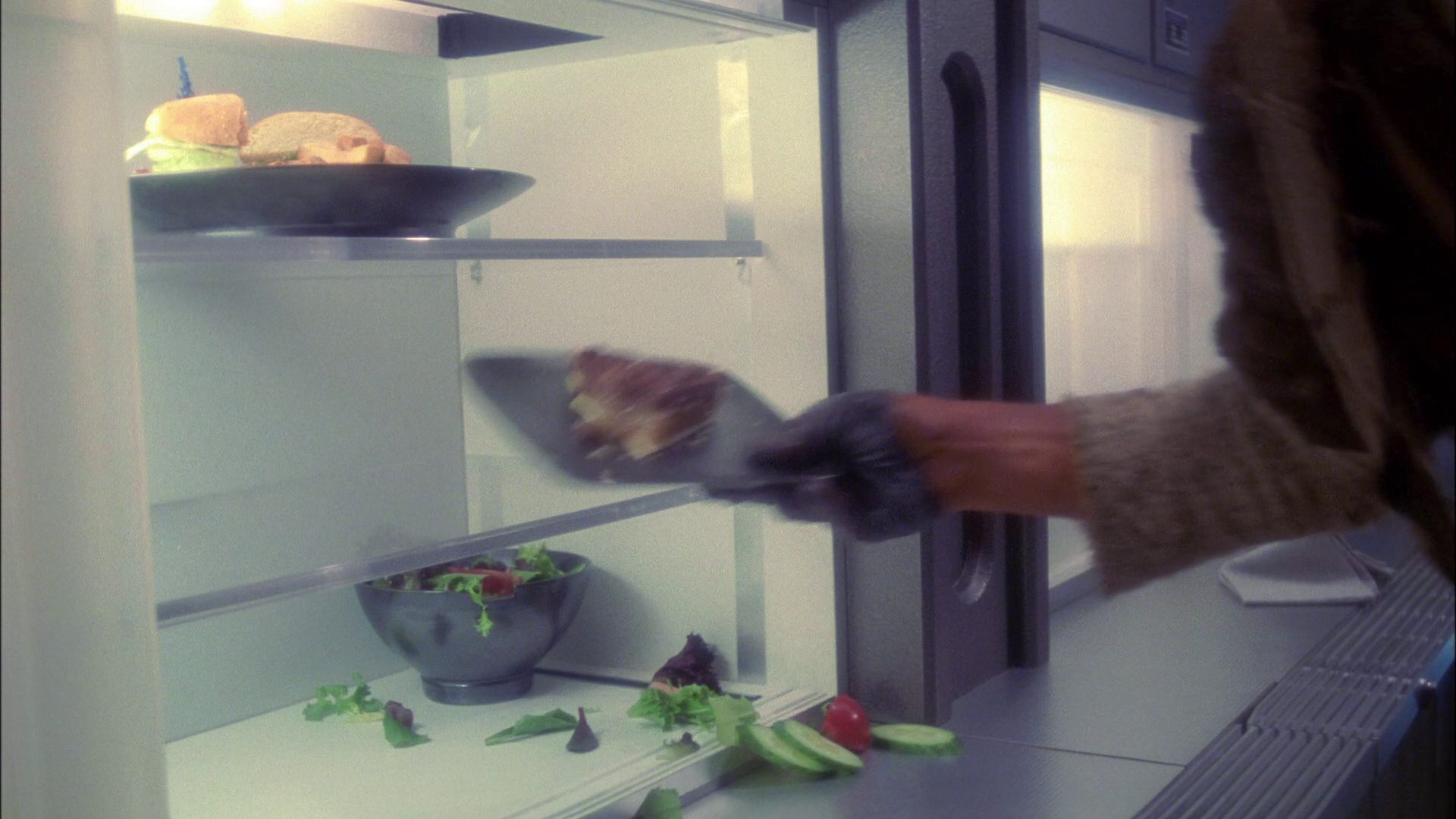 extant_StarTrek_ENT_1x19-Acquisition_0822.jpg