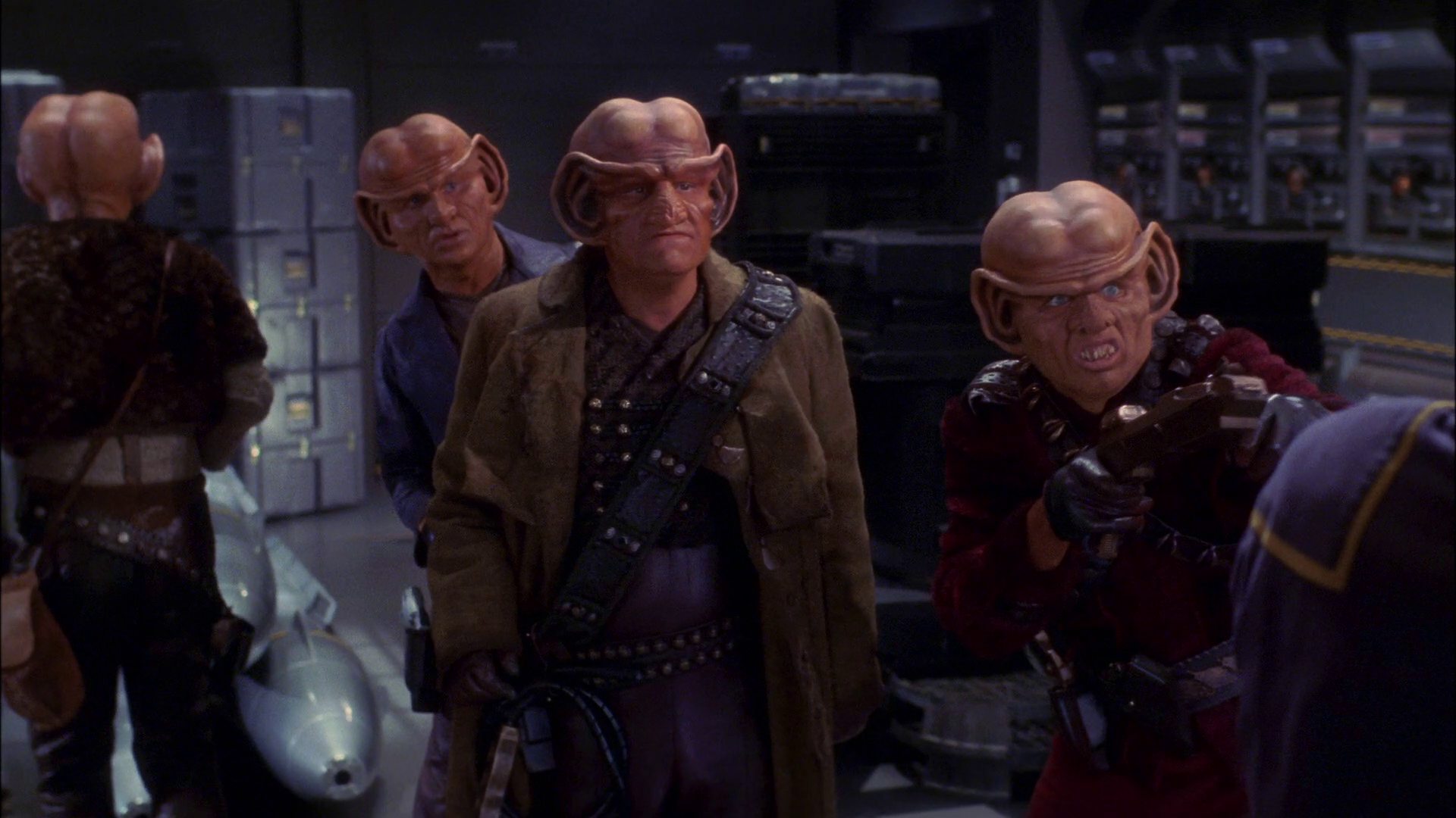 extant_StarTrek_ENT_1x19-Acquisition_1079.jpg