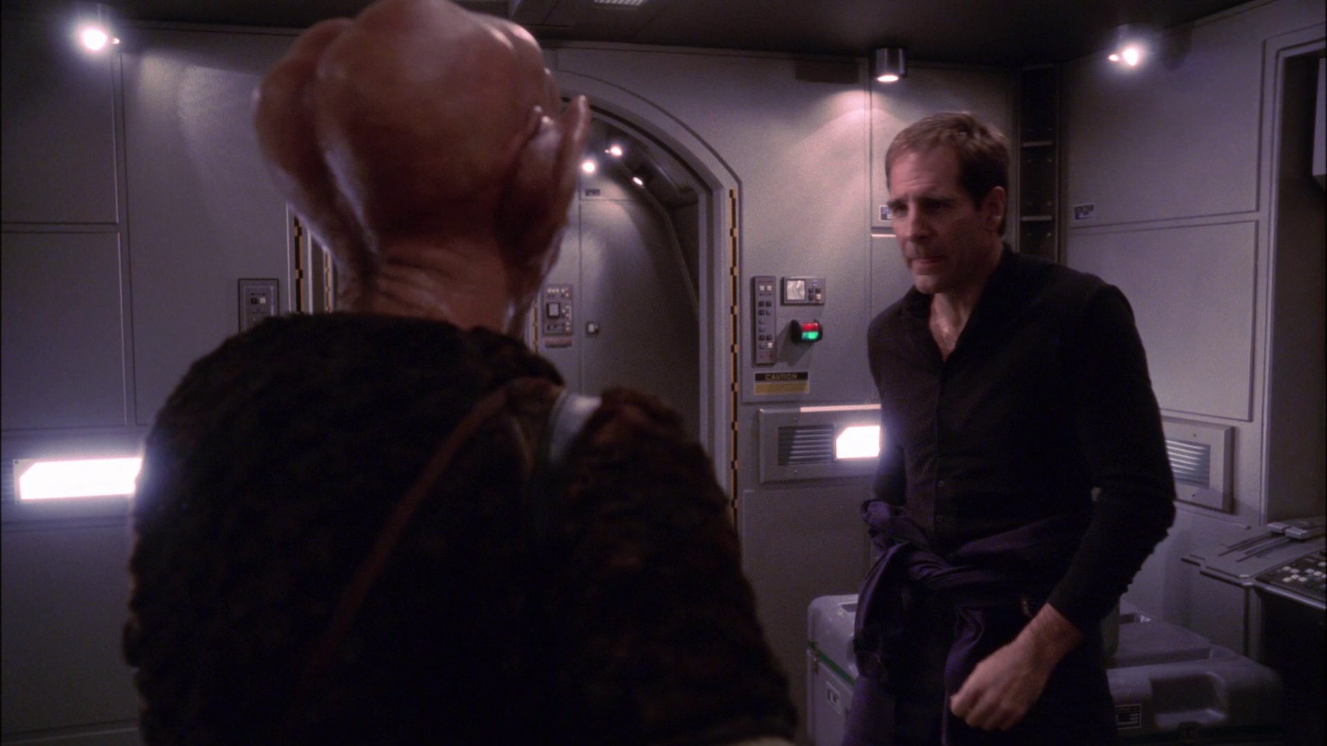 extant_StarTrek_ENT_1x19-Acquisition_1470.jpg