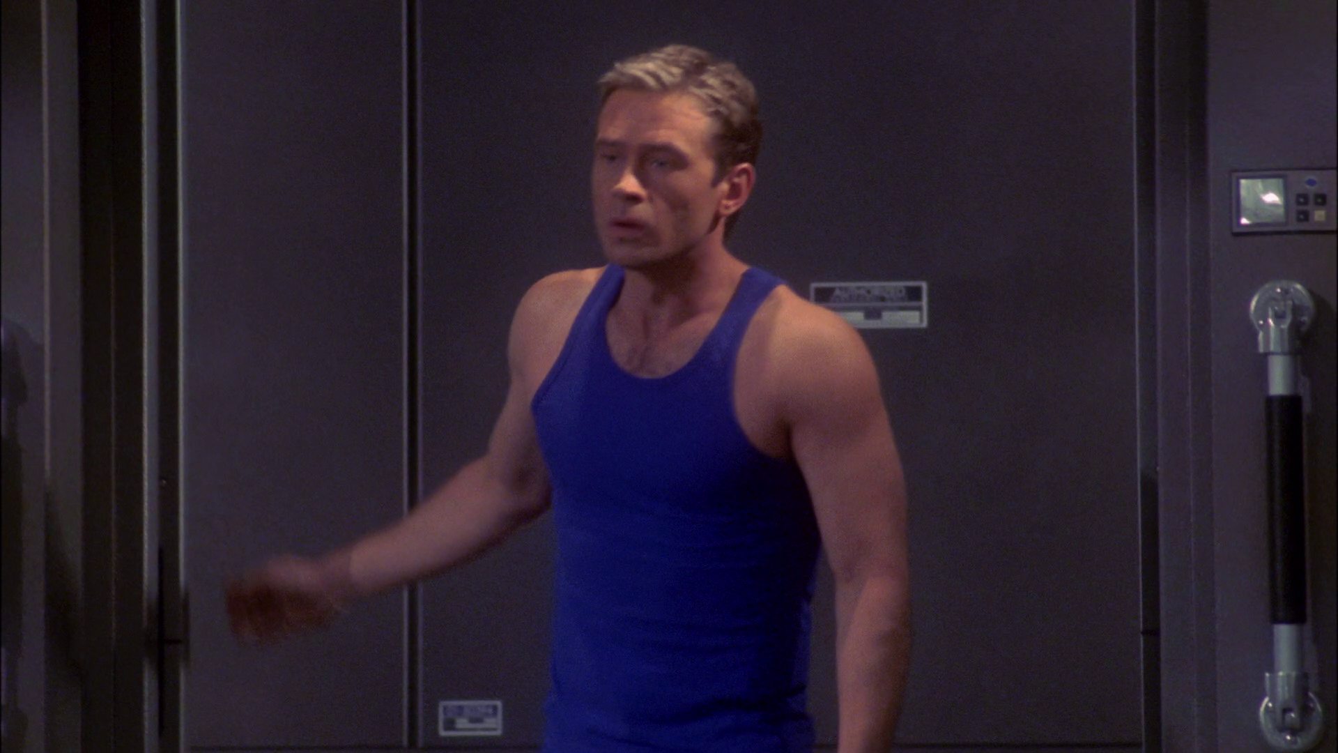 extant_StarTrek_ENT_1x19-Acquisition_1613.jpg