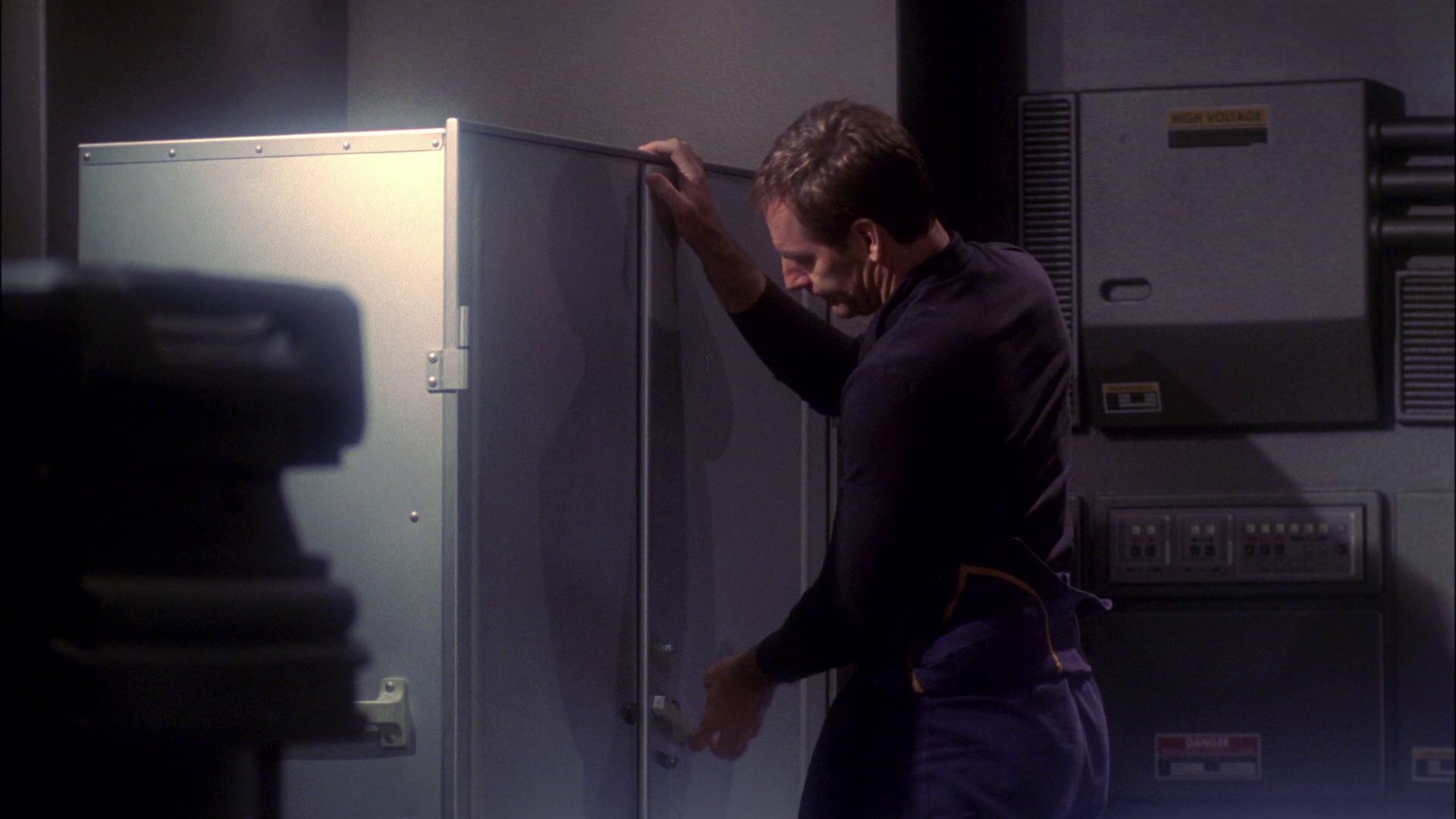 extant_StarTrek_ENT_1x19-Acquisition_1727.jpg