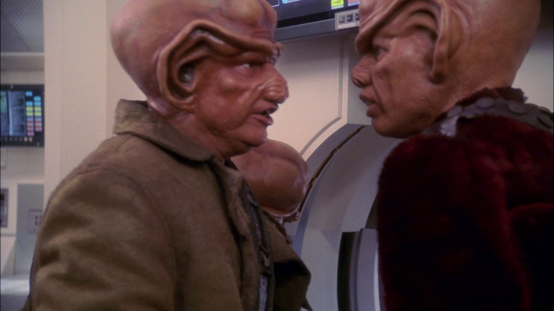extant_StarTrek_ENT_1x19-Acquisition_1923.jpg
