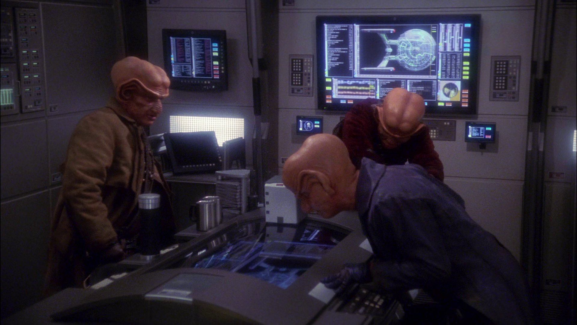 extant_StarTrek_ENT_1x19-Acquisition_2051.jpg