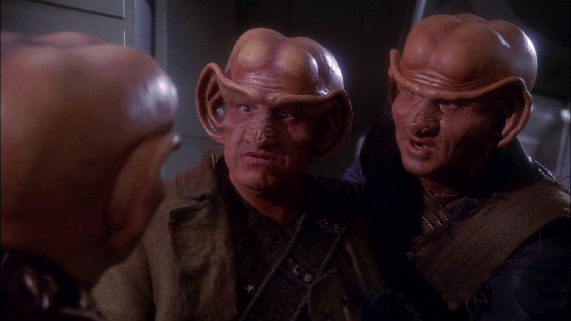 extant_StarTrek_ENT_1x19-Acquisition_2183.jpg