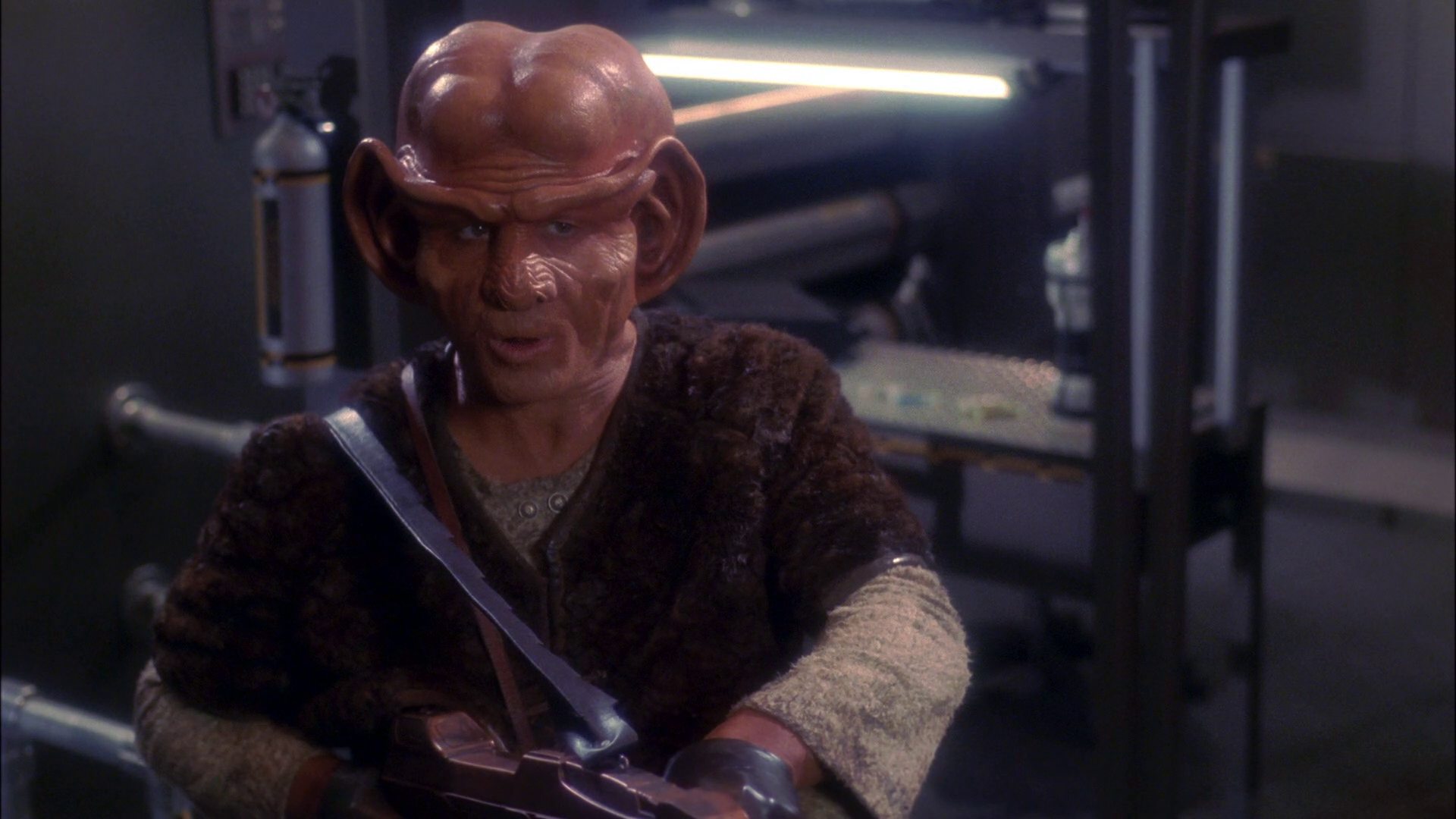 extant_StarTrek_ENT_1x19-Acquisition_2375.jpg