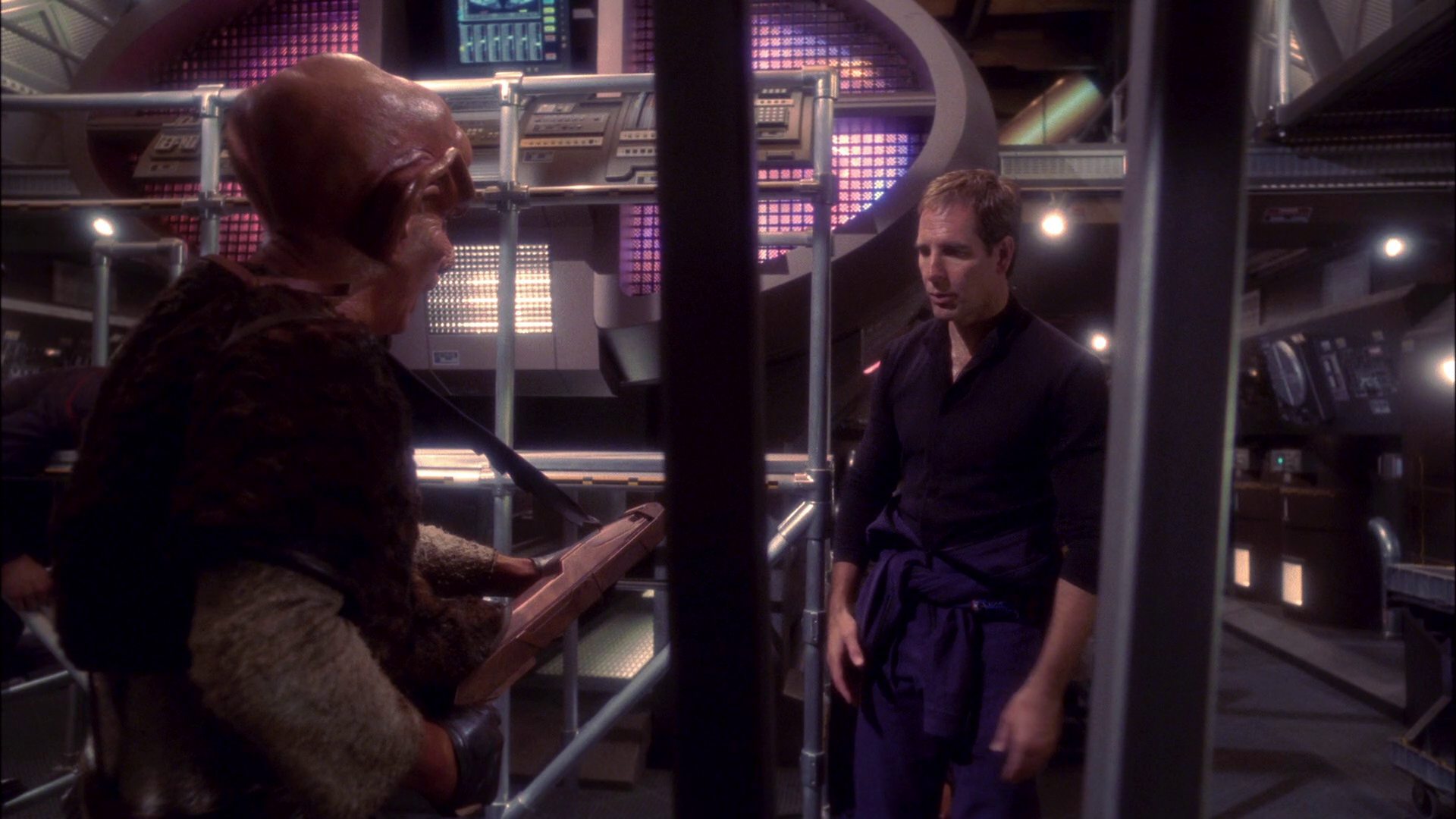 extant_StarTrek_ENT_1x19-Acquisition_2380.jpg
