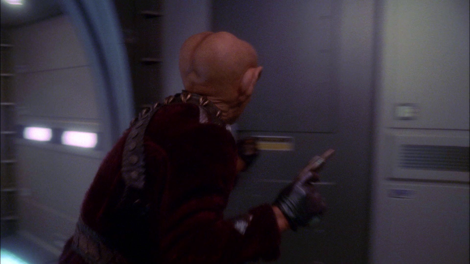 extant_StarTrek_ENT_1x19-Acquisition_2566.jpg