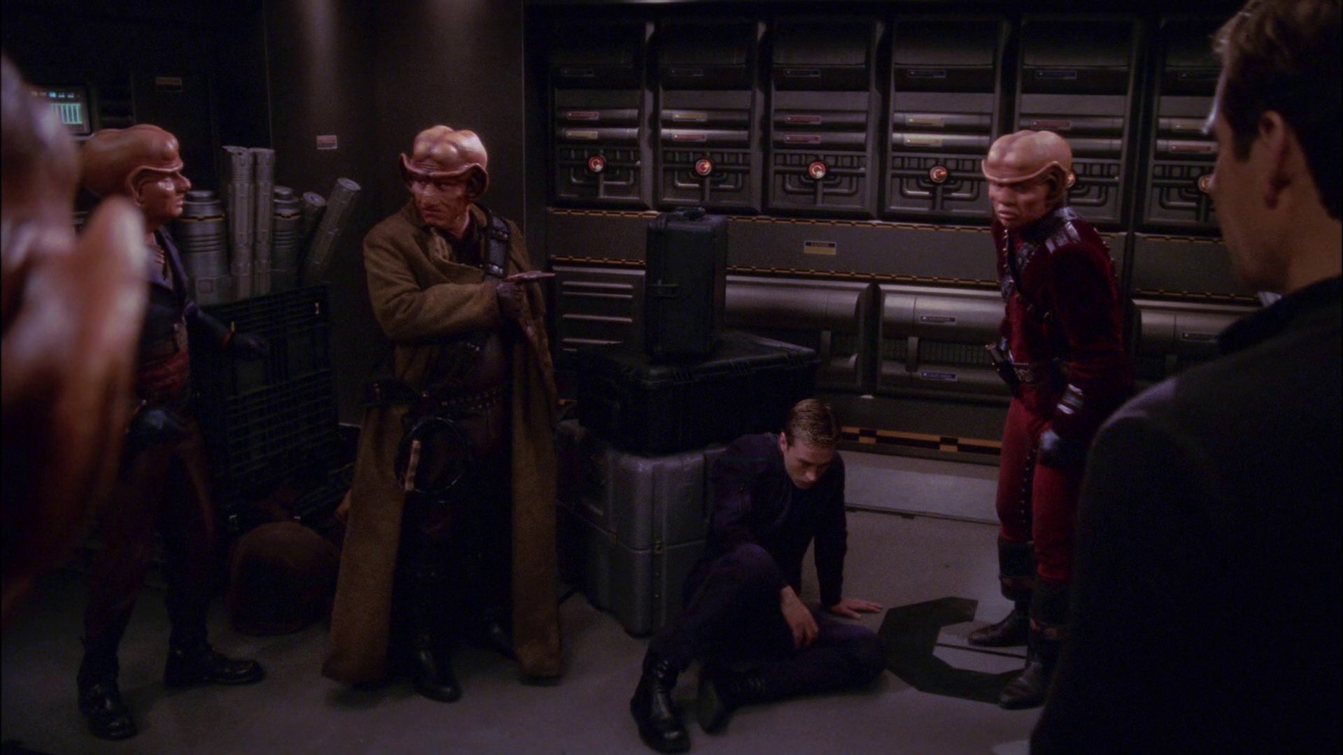 extant_StarTrek_ENT_1x19-Acquisition_2785.jpg