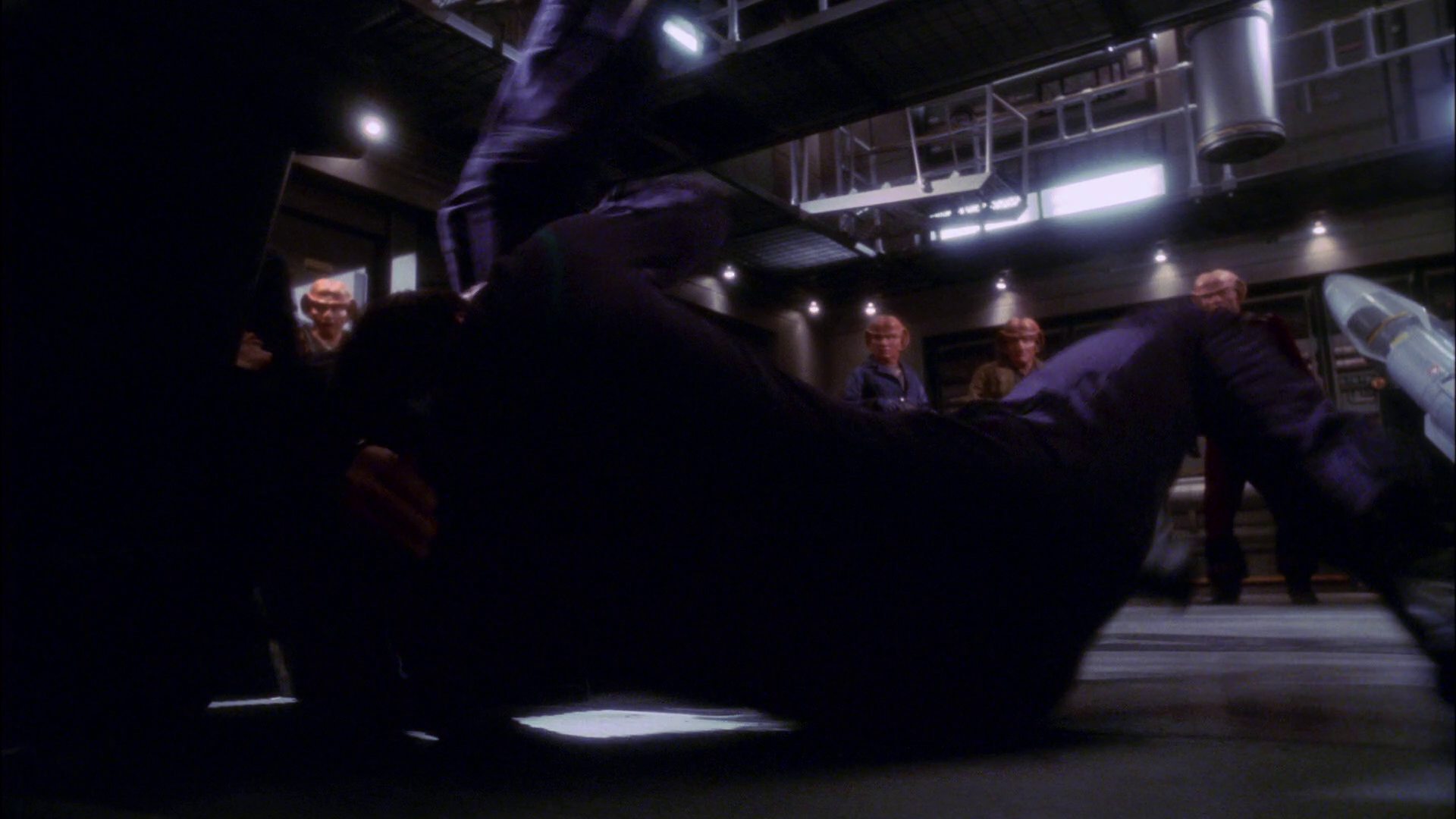 extant_StarTrek_ENT_1x19-Acquisition_2854.jpg