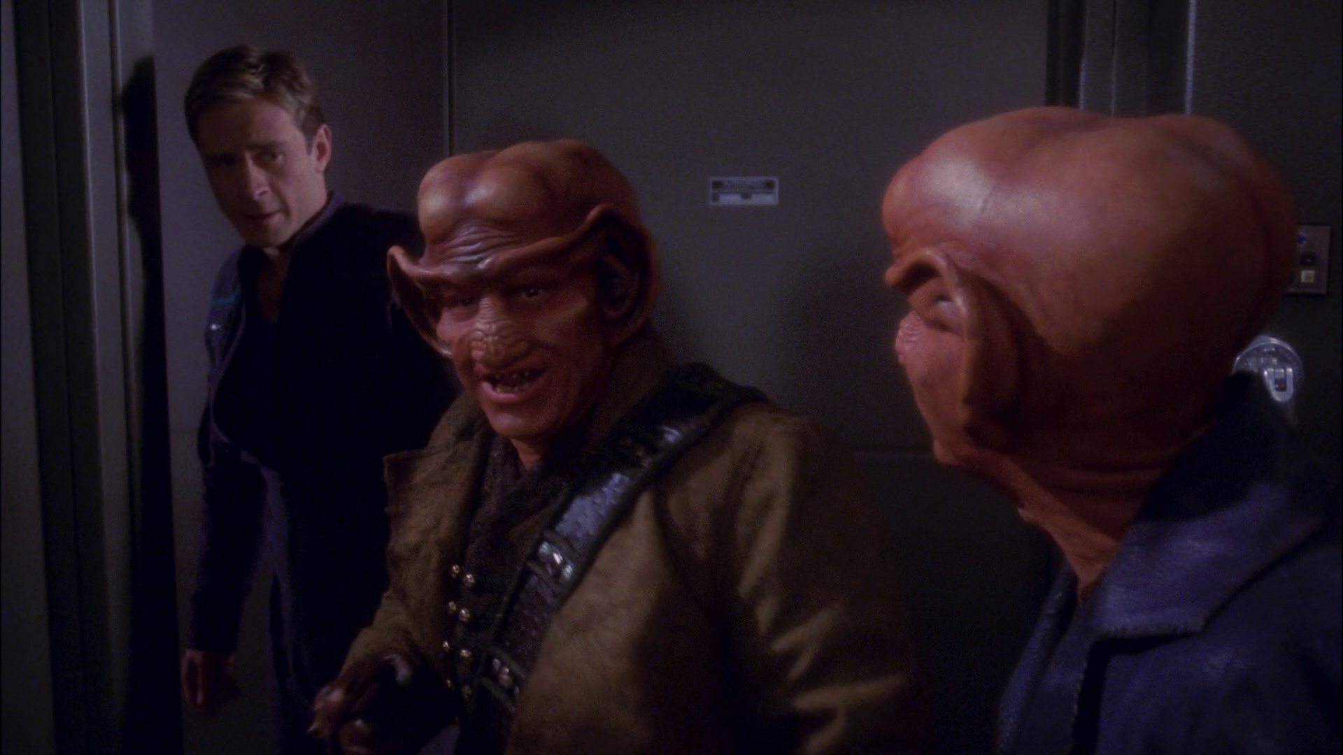 extant_StarTrek_ENT_1x19-Acquisition_2923.jpg