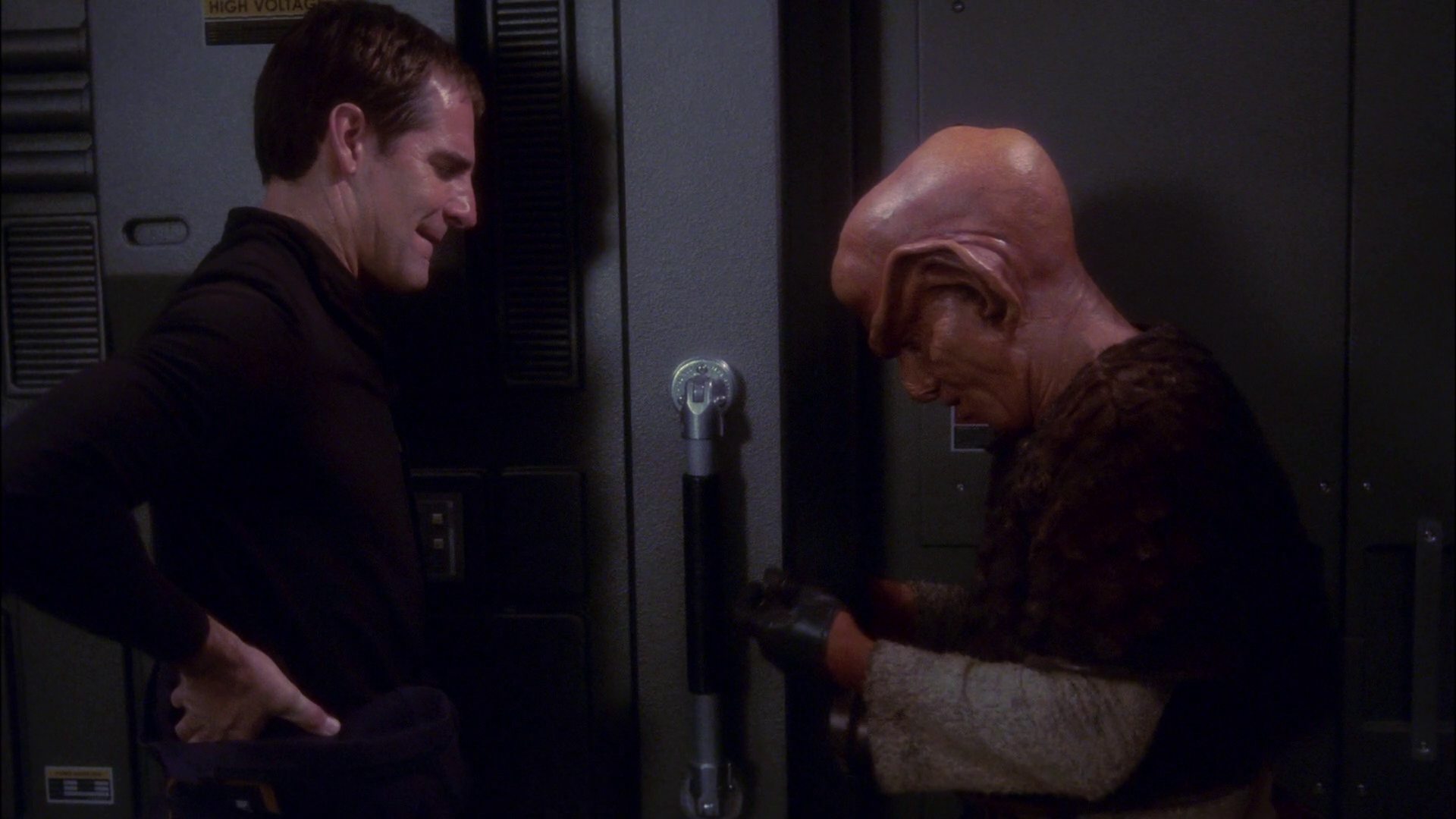 extant_StarTrek_ENT_1x19-Acquisition_3053.jpg