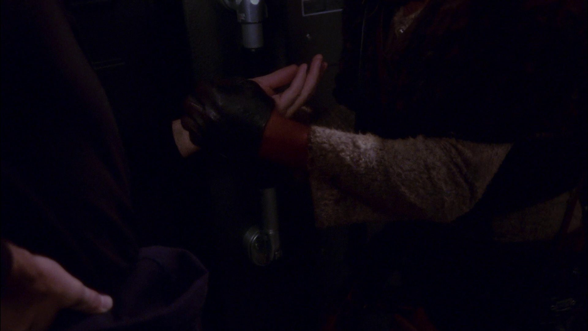 extant_StarTrek_ENT_1x19-Acquisition_3061.jpg