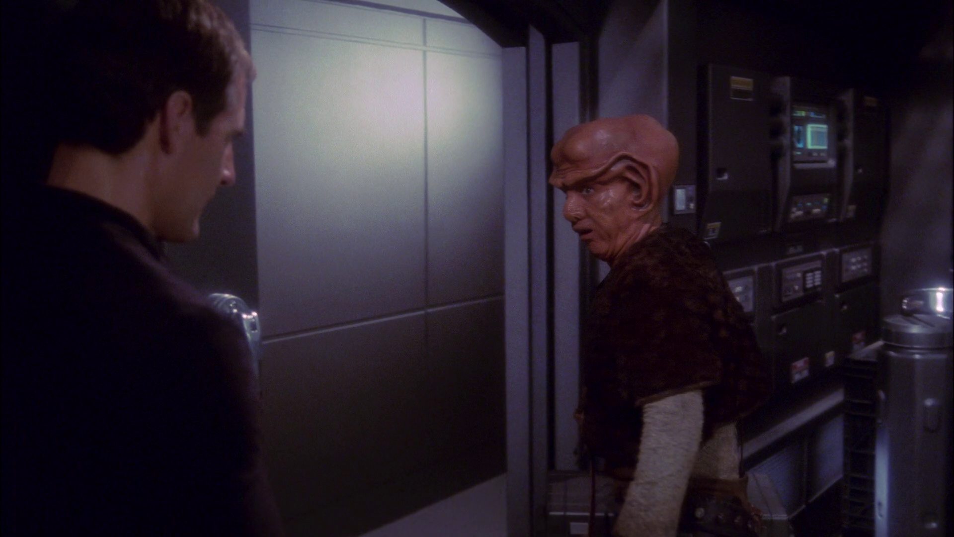 extant_StarTrek_ENT_1x19-Acquisition_3080.jpg