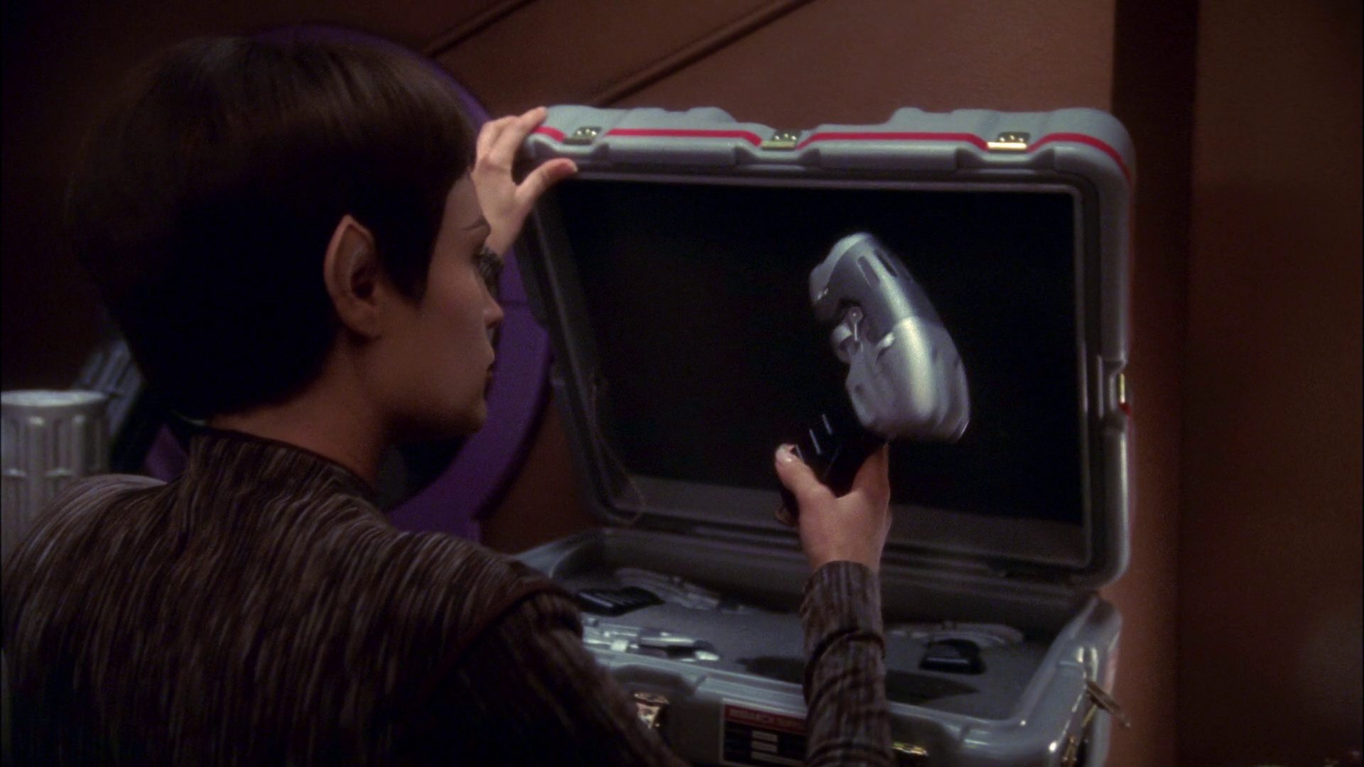 extant_StarTrek_ENT_1x19-Acquisition_3256.jpg