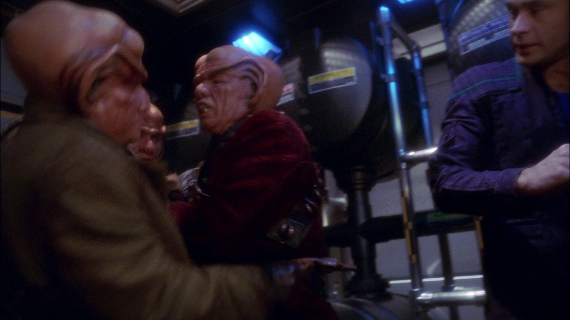 extant_StarTrek_ENT_1x19-Acquisition_3373.jpg