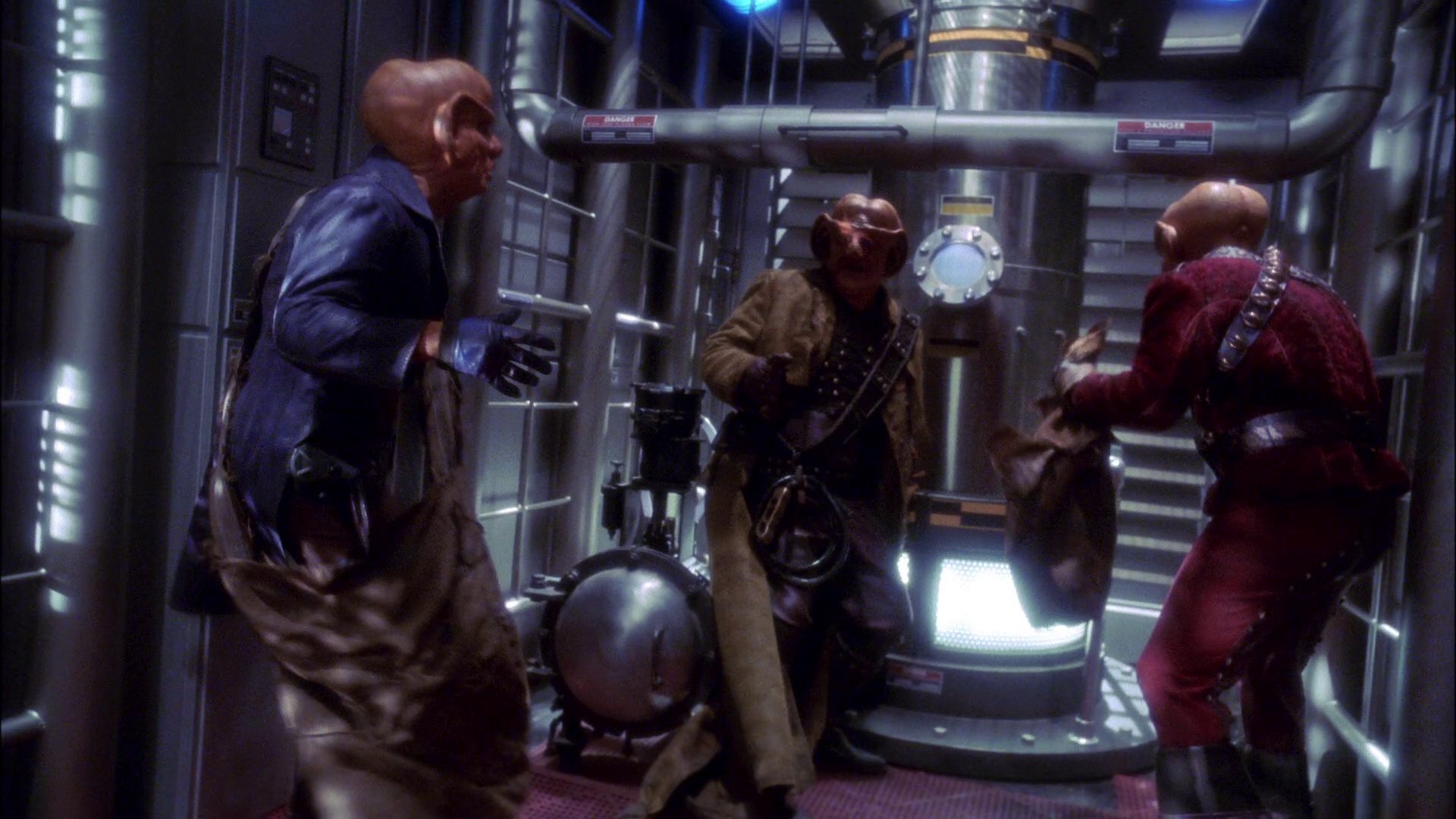 extant_StarTrek_ENT_1x19-Acquisition_3395.jpg