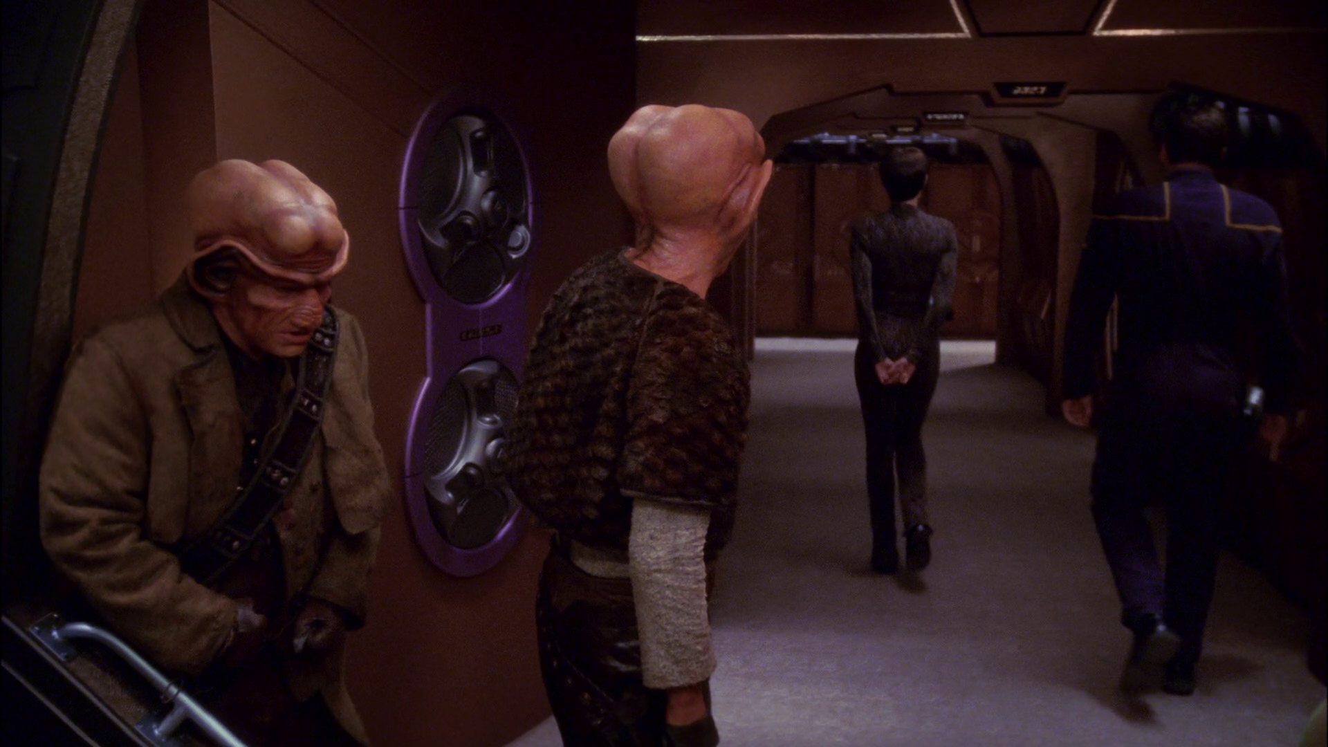 extant_StarTrek_ENT_1x19-Acquisition_3619.jpg
