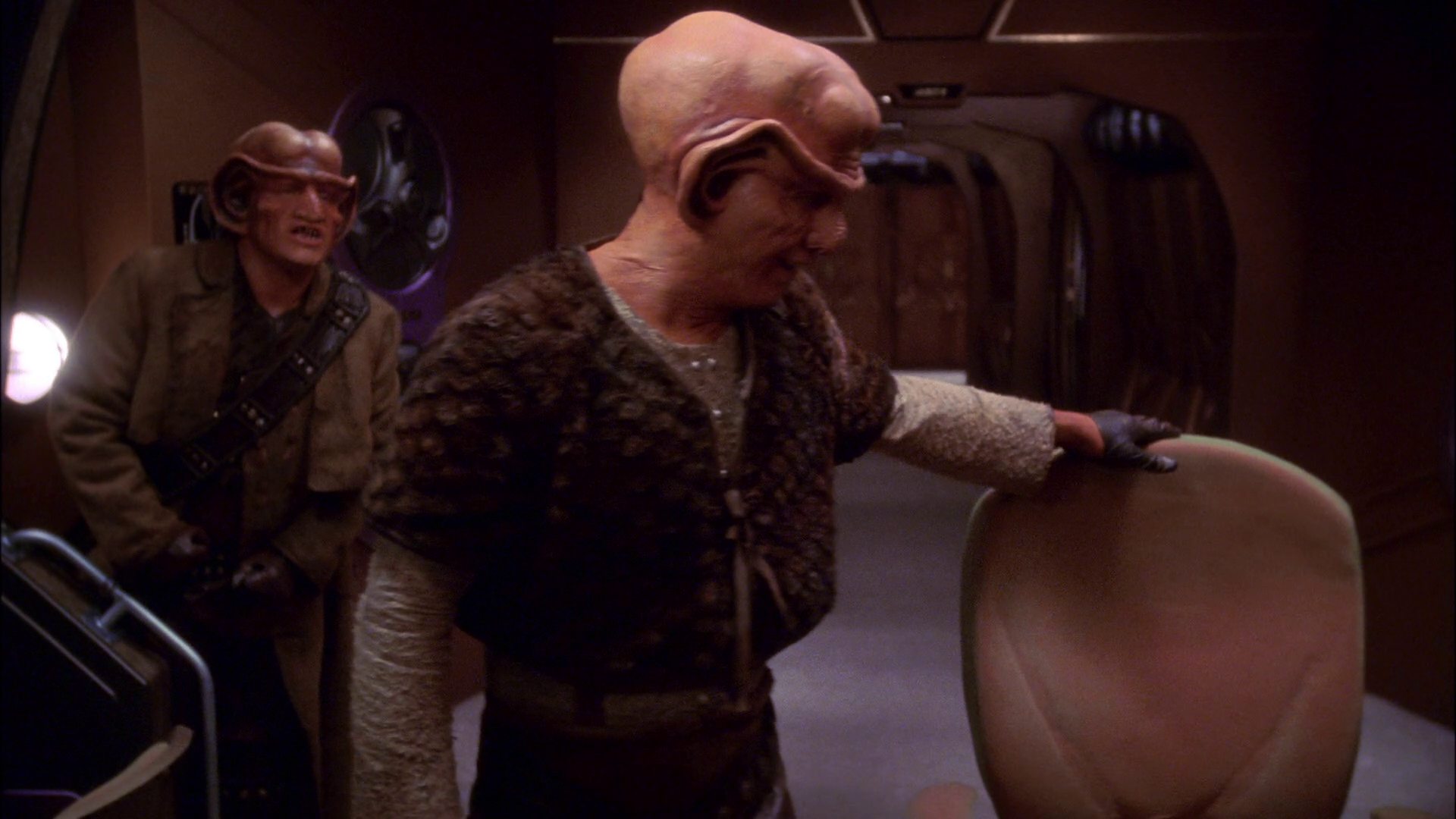 extant_StarTrek_ENT_1x19-Acquisition_3635.jpg