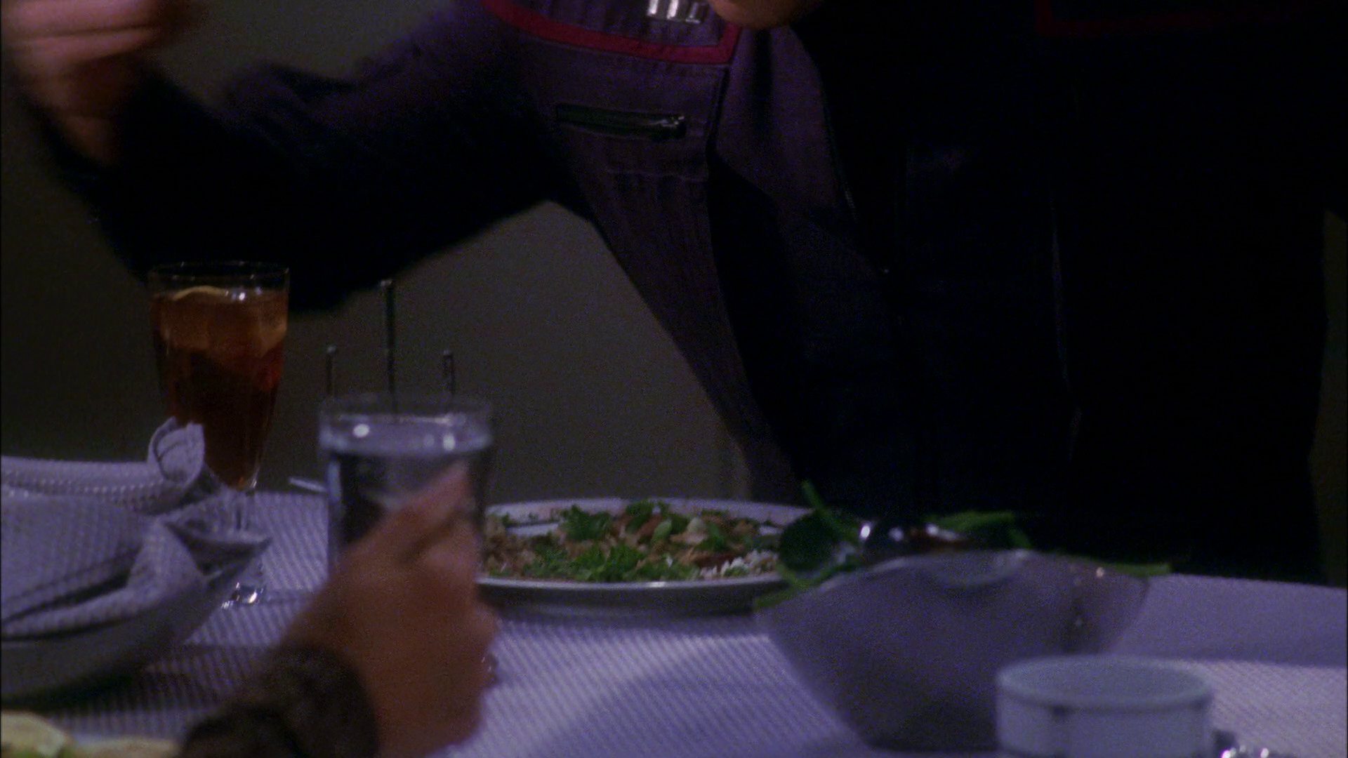 extant_StarTrek_ENT_1x20-Oasis_0005.jpg