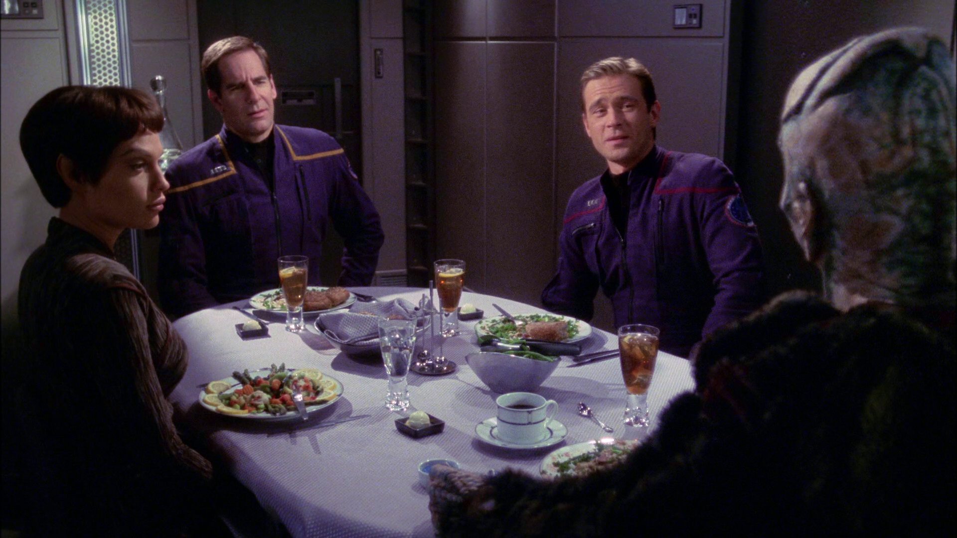 extant_StarTrek_ENT_1x20-Oasis_0195.jpg
