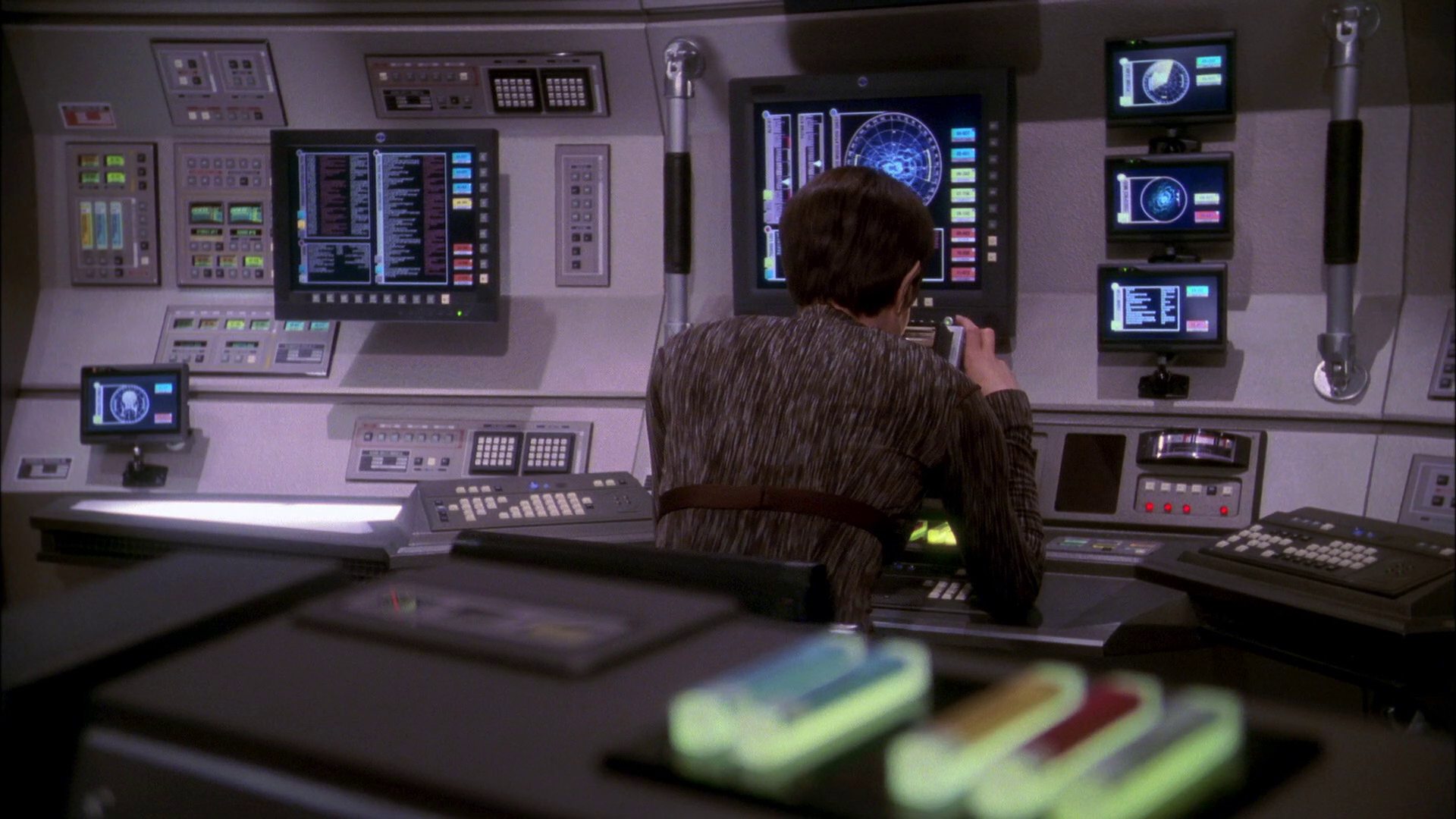 extant_StarTrek_ENT_1x20-Oasis_0327.jpg