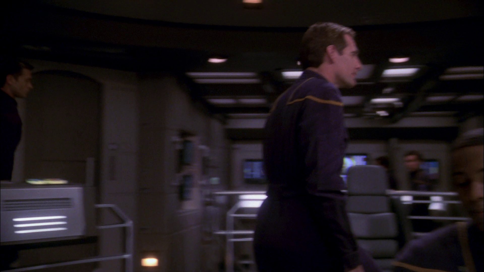 extant_StarTrek_ENT_1x20-Oasis_0415.jpg