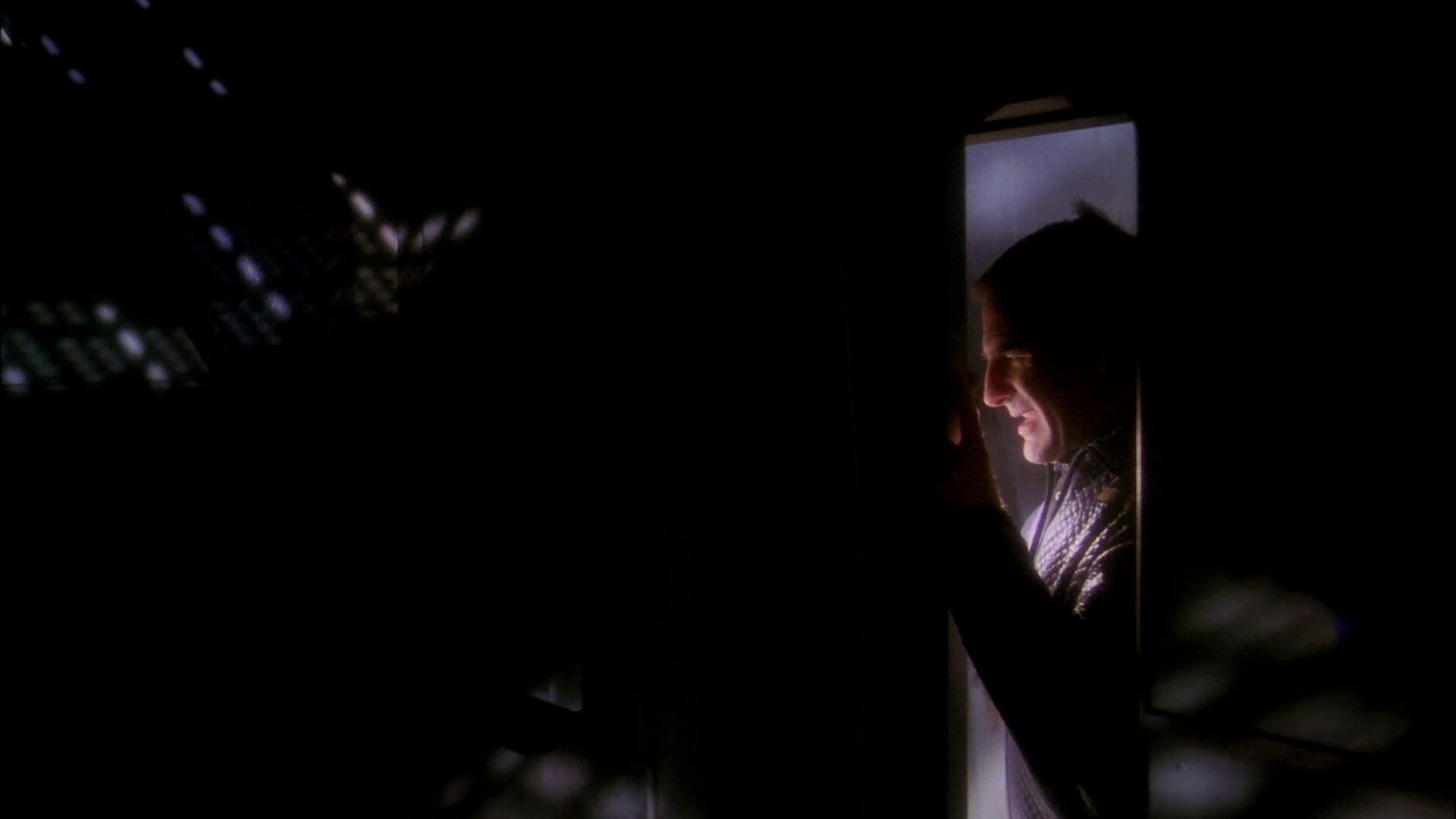 extant_StarTrek_ENT_1x20-Oasis_0437.jpg