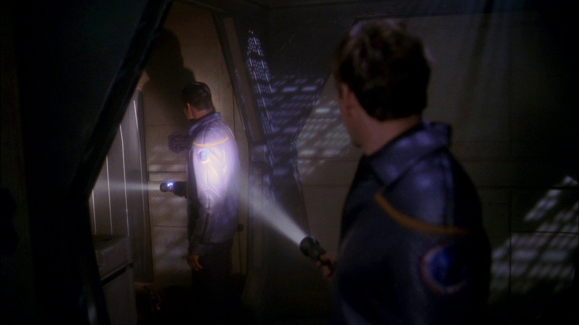 extant_StarTrek_ENT_1x20-Oasis_0501.jpg
