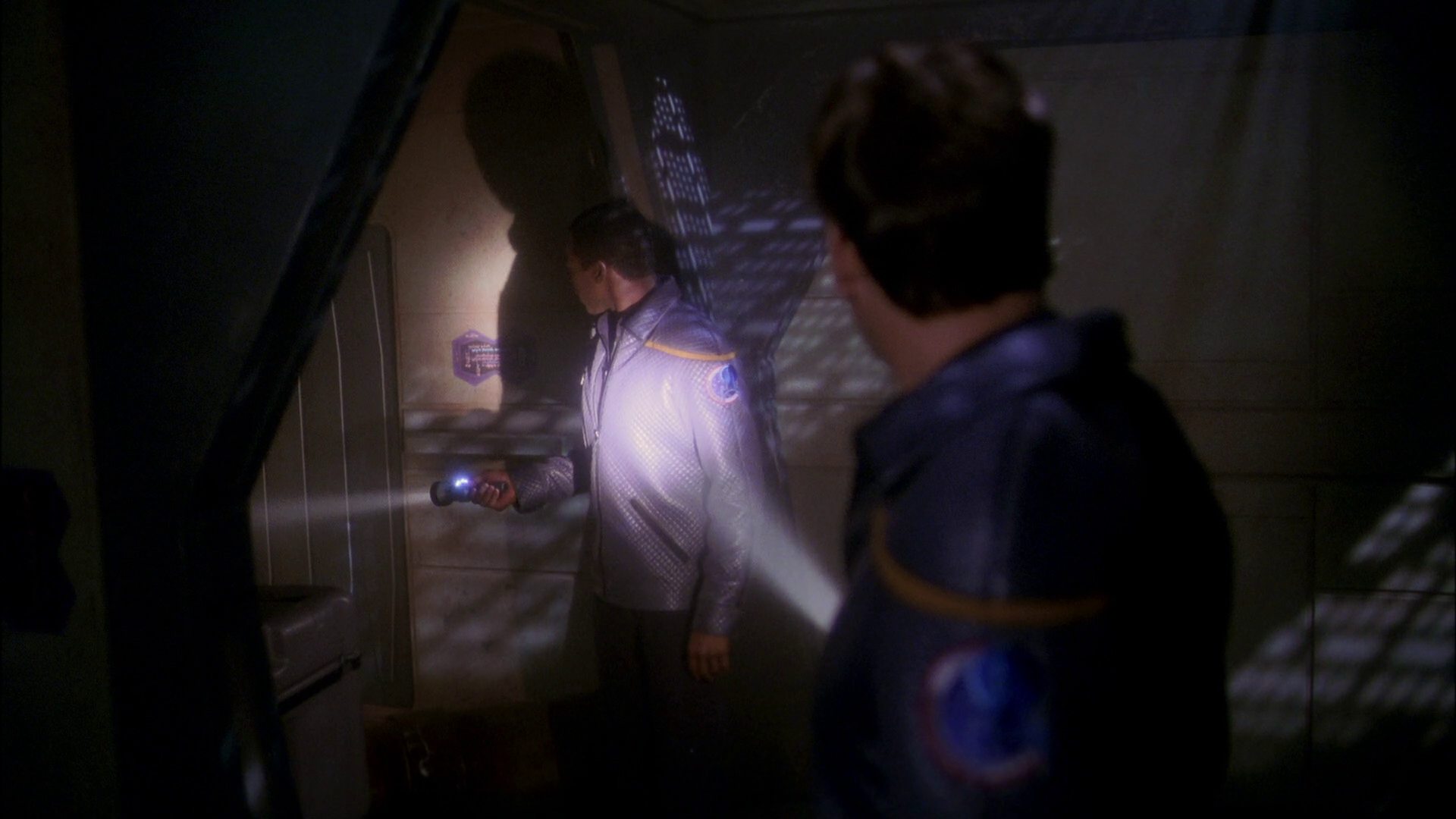 extant_StarTrek_ENT_1x20-Oasis_0505.jpg